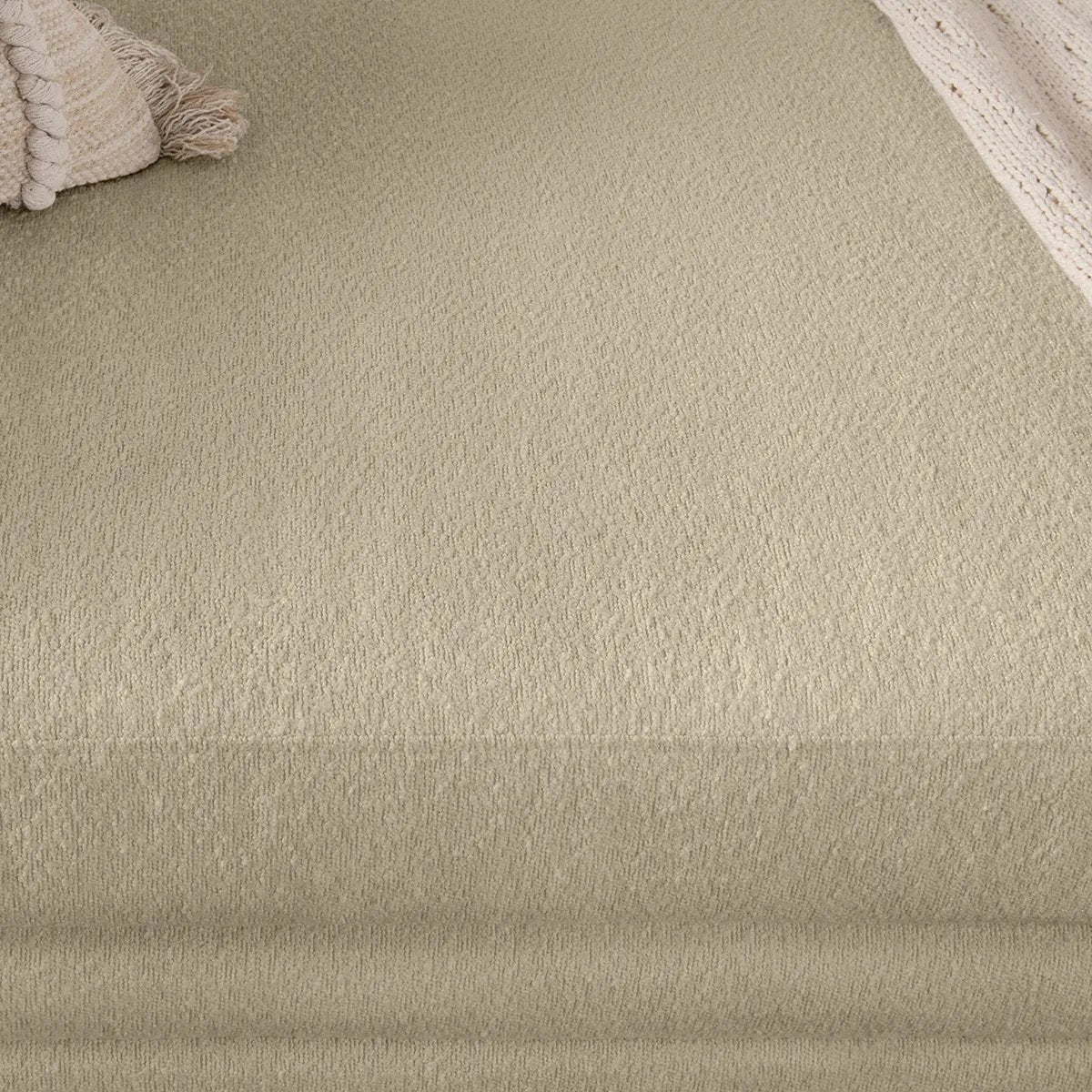 Amethyst Home provides interior design, new home construction design consulting, vintage area rugs, and lighting in the Des Moines metro area.
