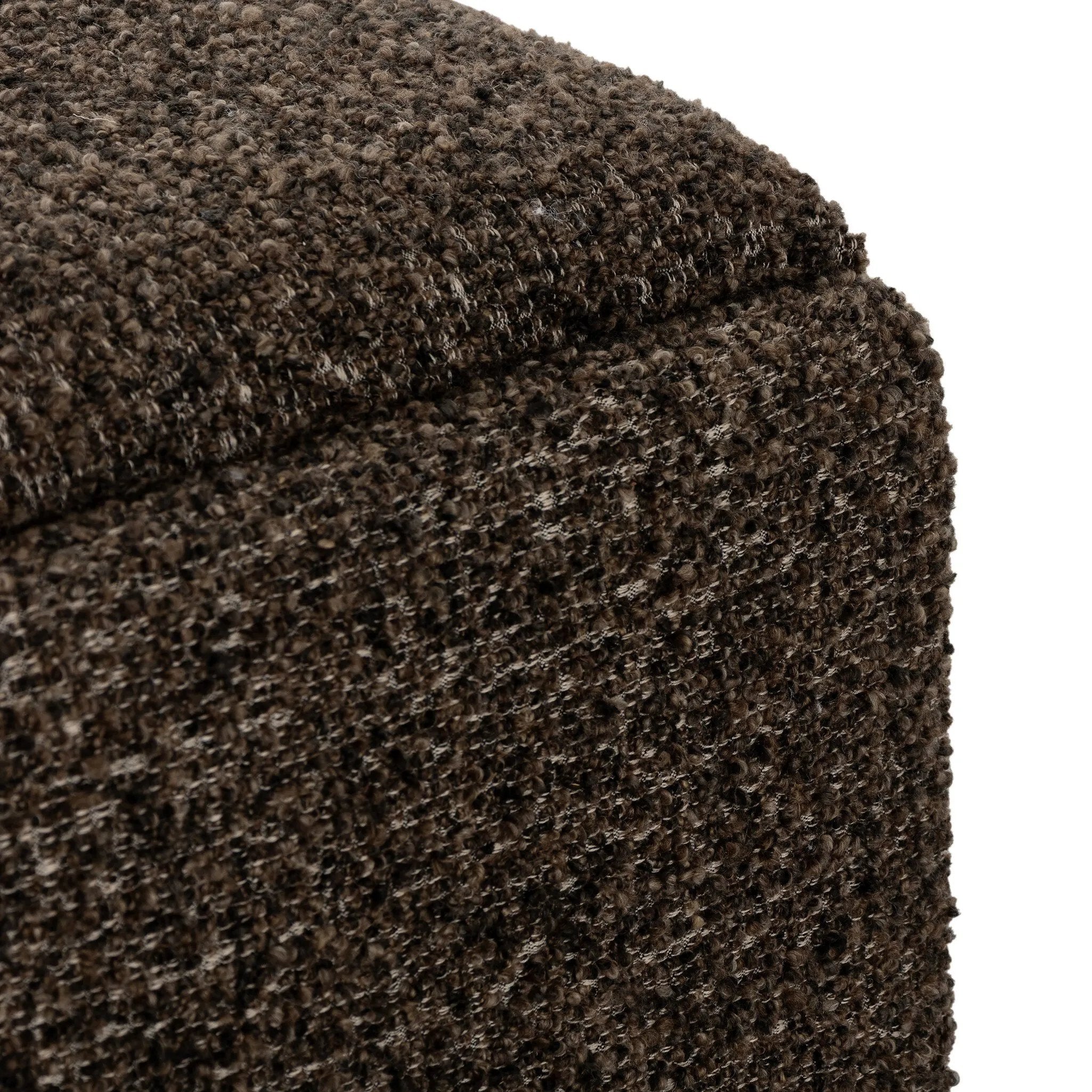 Amethyst Home provides interior design, new home construction design consulting, vintage area rugs, and lighting in the Houston metro area.