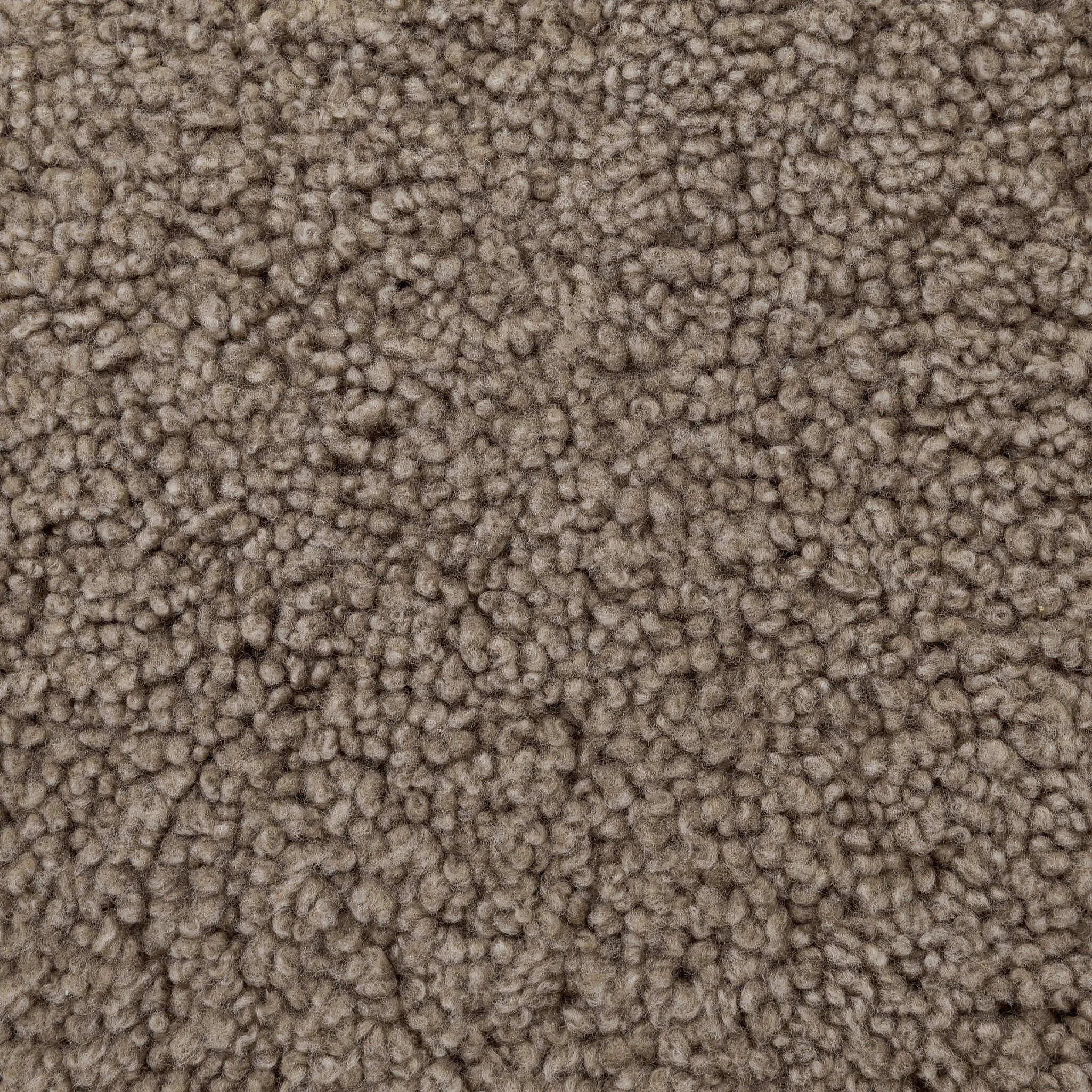 Amethyst Home provides interior design, new home construction design consulting, vintage area rugs, and lighting in the Boston metro area.