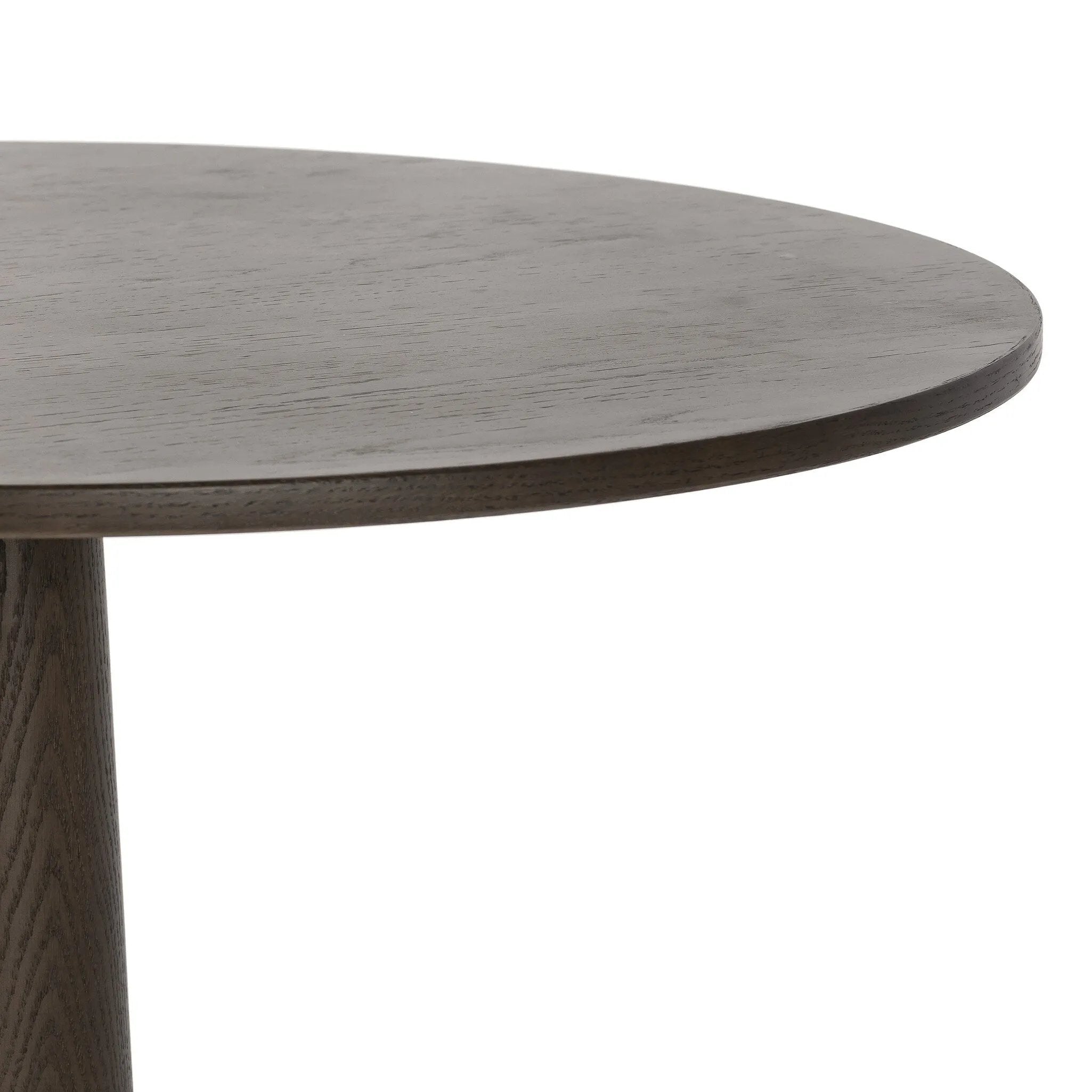 Featuring Goetz Brown Oak Veneer Bar Table by Four Hands at Amethyst Home. For this fresh take on traditional tulip shaping, a solid oak base with ring detailing pairs with an oak veneer tabletop. Perfectly sized for the bar.
Overall Dimensions: 32.0" L x 32.0 " W x 42.5" H
Collection: AllstonColors: Brown Oak VeneerMaterials: Oak Veneer, Solid Oak, Popla. Amethyst Home provides interior design, new home construction design consulting, vintage area rugs, and lighting in the Kansas City metro area.