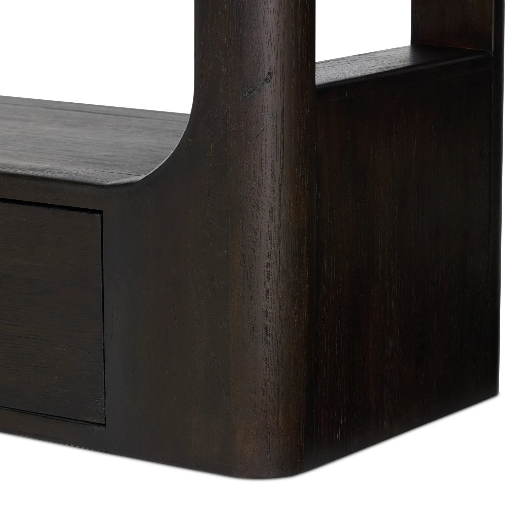 Amethyst Home provides interior design, new home construction design consulting, vintage area rugs, and lighting in the Monterey metro area.