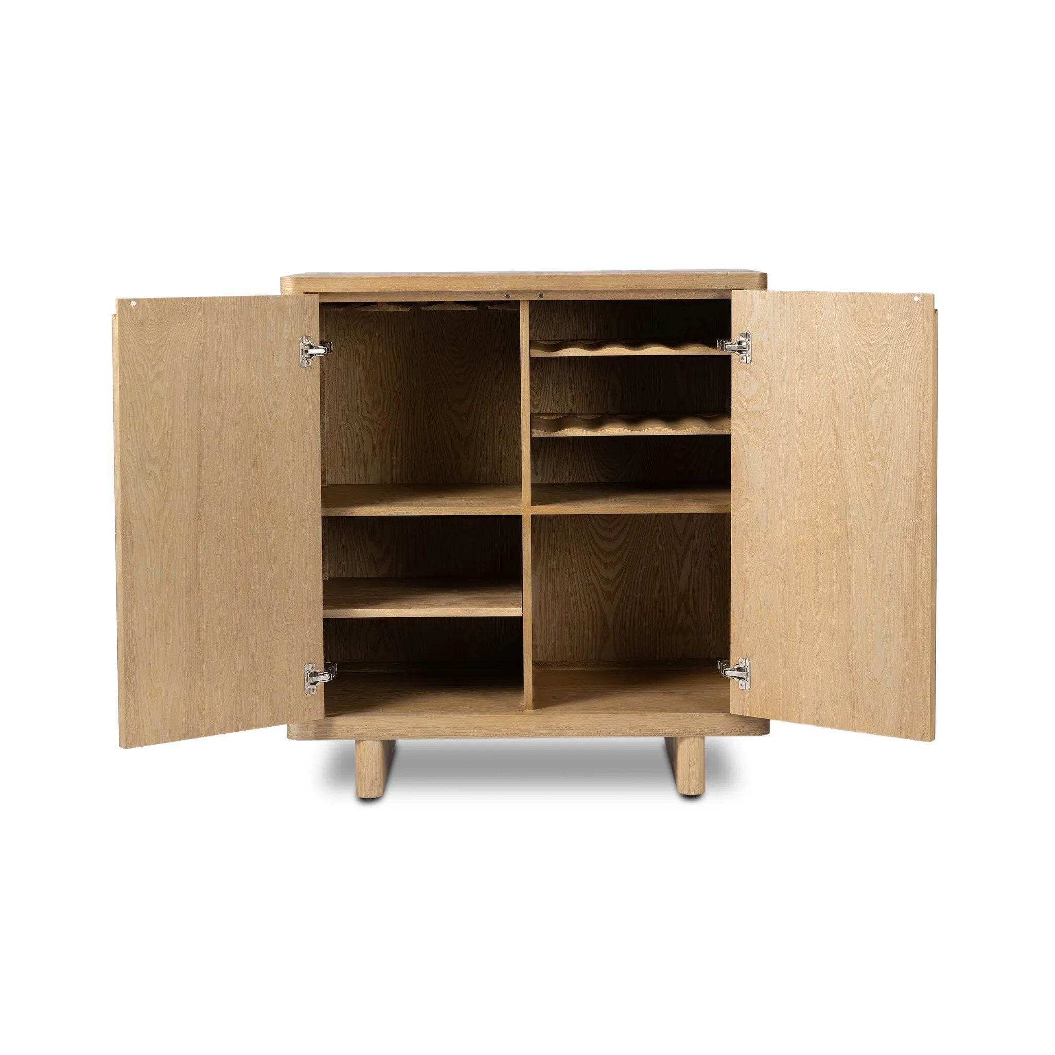 Amethyst Home provides interior design, new home construction design consulting, vintage area rugs, and lighting in the Kansas City metro area.