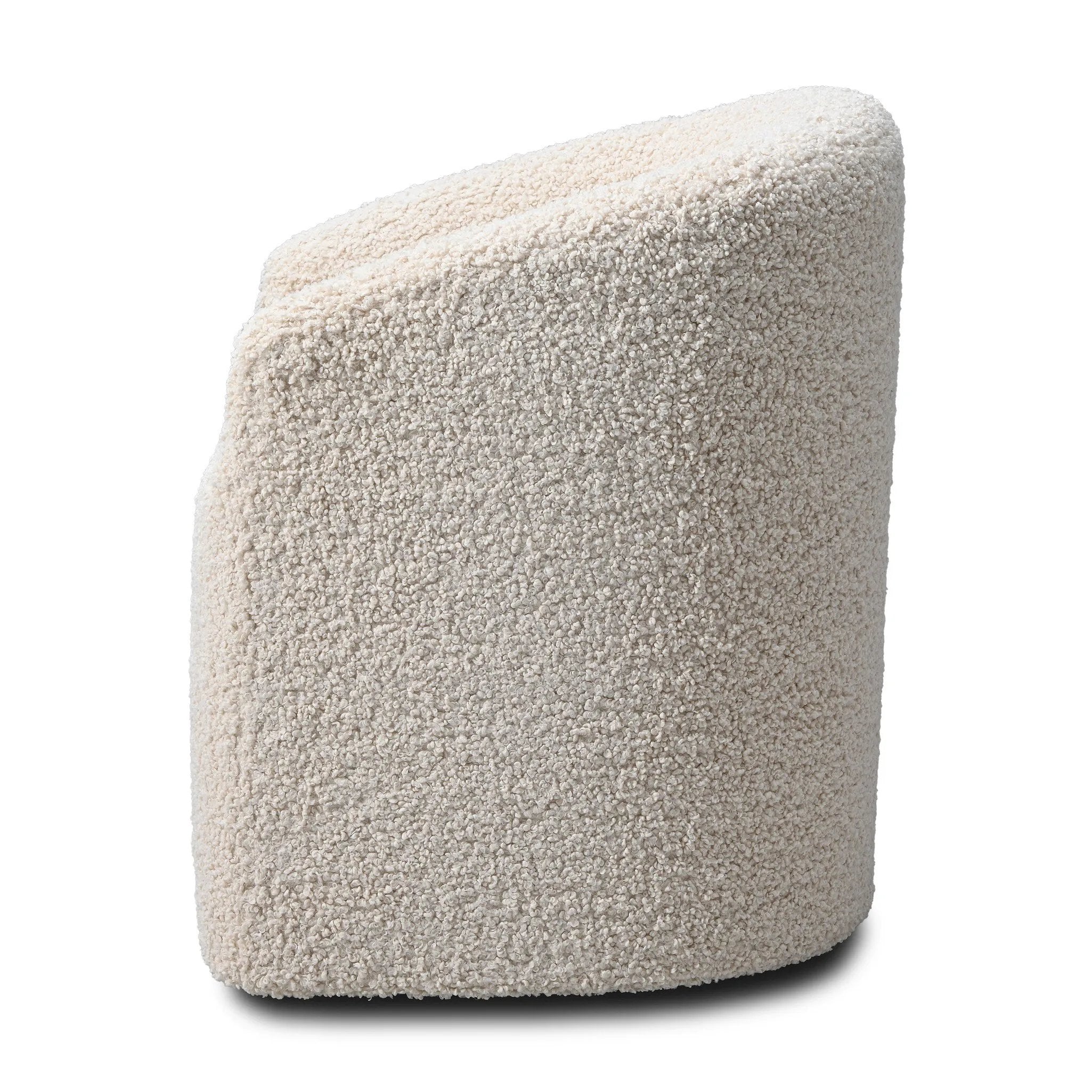 Amethyst Home provides interior design, new home construction design consulting, vintage area rugs, and lighting in the Winter Garden metro area.