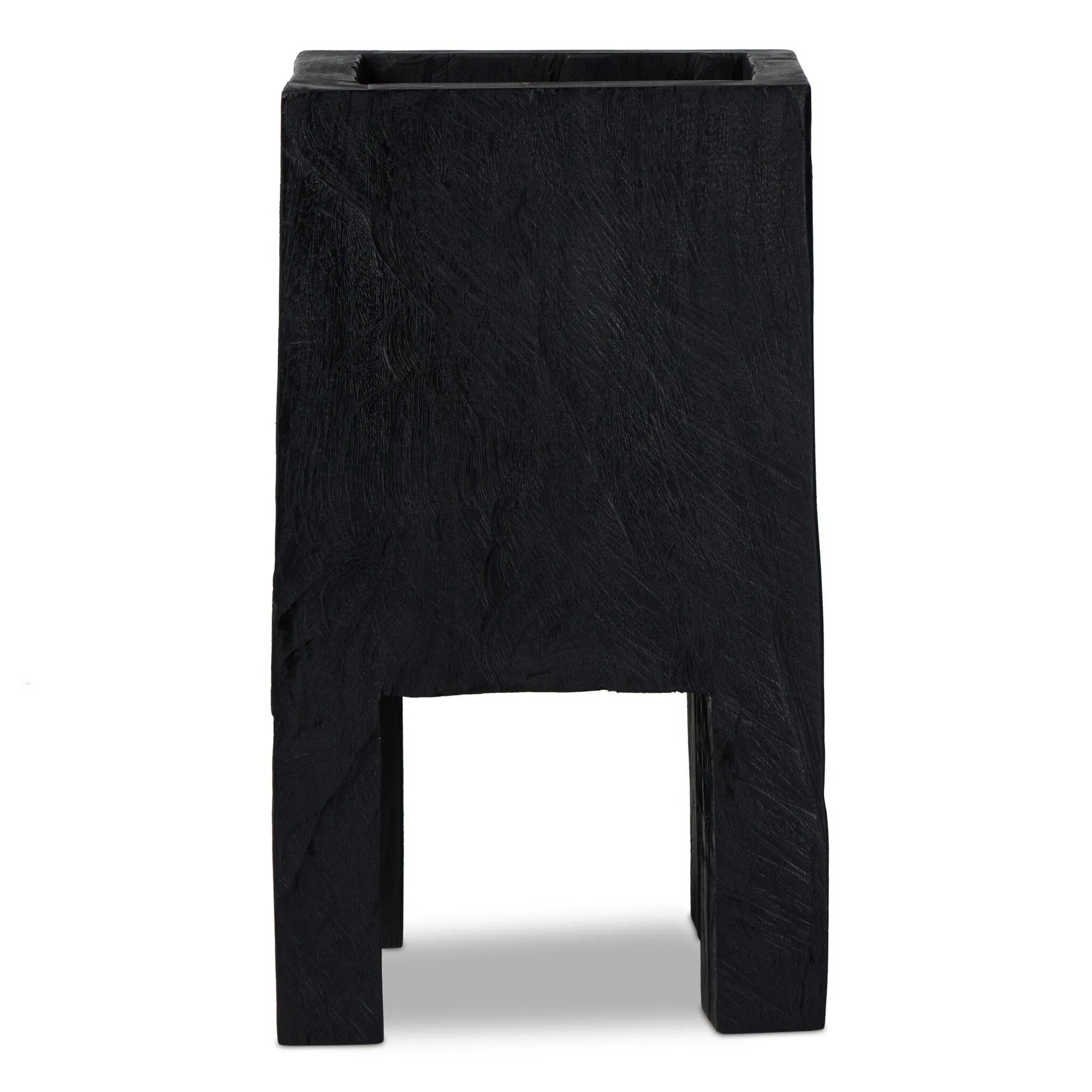 Amethyst Home provides interior design, new home construction design consulting, vintage area rugs, and lighting in the Scottsdale metro area.