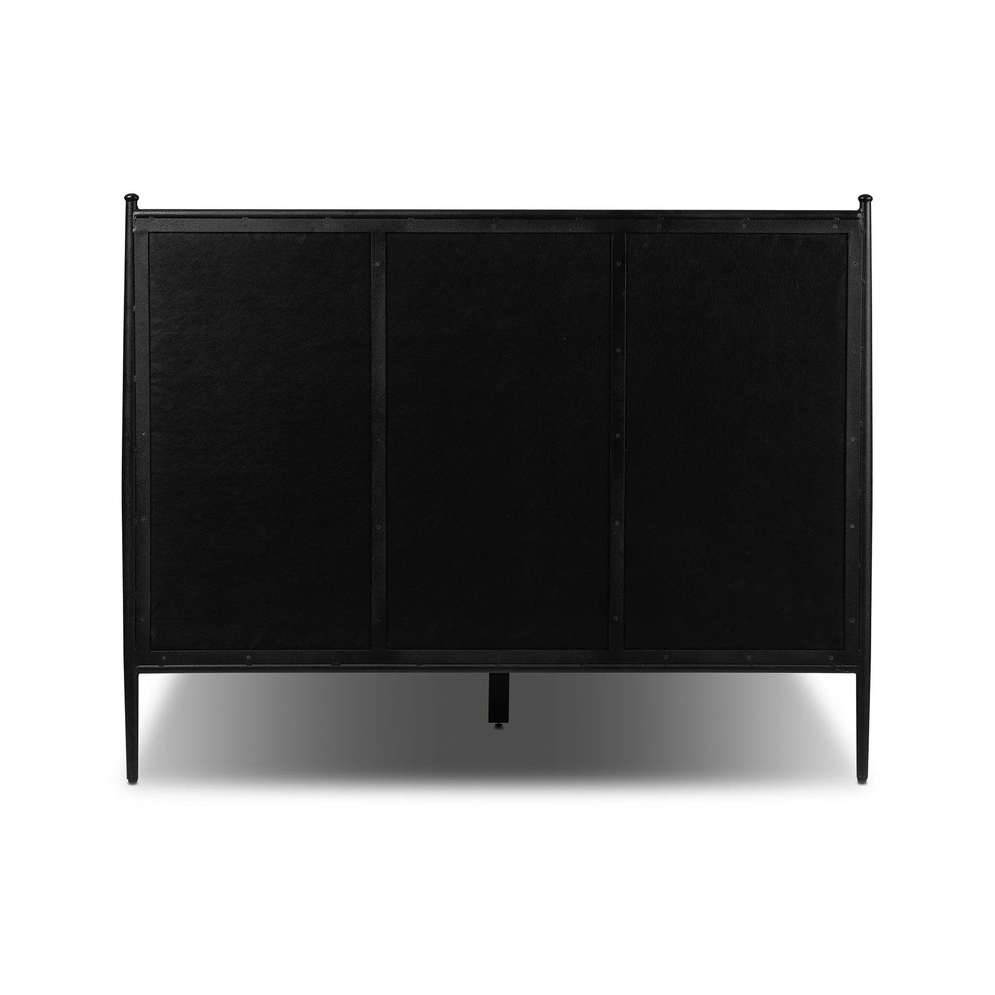 Amethyst Home provides interior design, new home construction design consulting, vintage area rugs, and lighting in the Portland metro area.