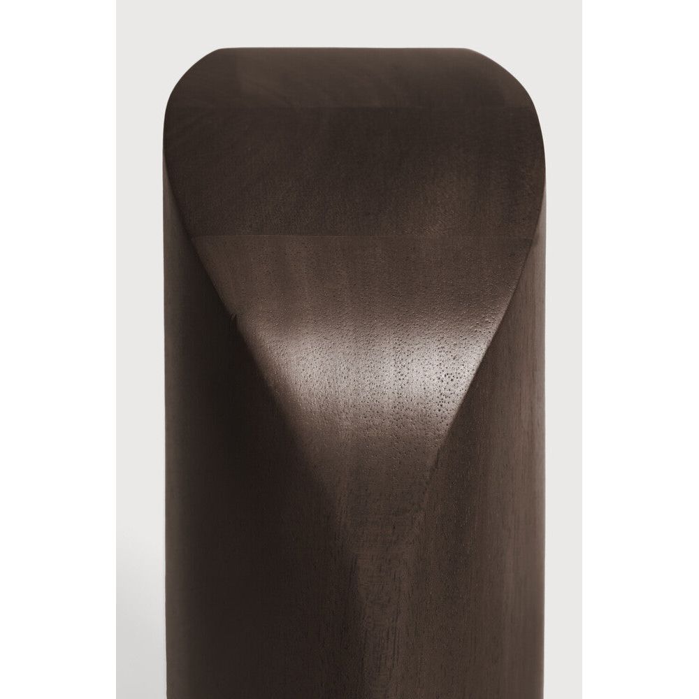 Featuring Pi Mahogany Dark Brown Book Ends by Ethnicraft at Amethyst Home. The PI collection honours nature’s design by keeping the strength, curves and lines, as nature intended. Each PI book end is finished by hand to ensure that the individual character of the wood is respected. Interesting shapes are discovered in this sleek and stylish, polished imperfect, finish. Designed by. Amethyst Home provides interior design, new construction, custom furniture, and area rugs in the Calabasas metro area
