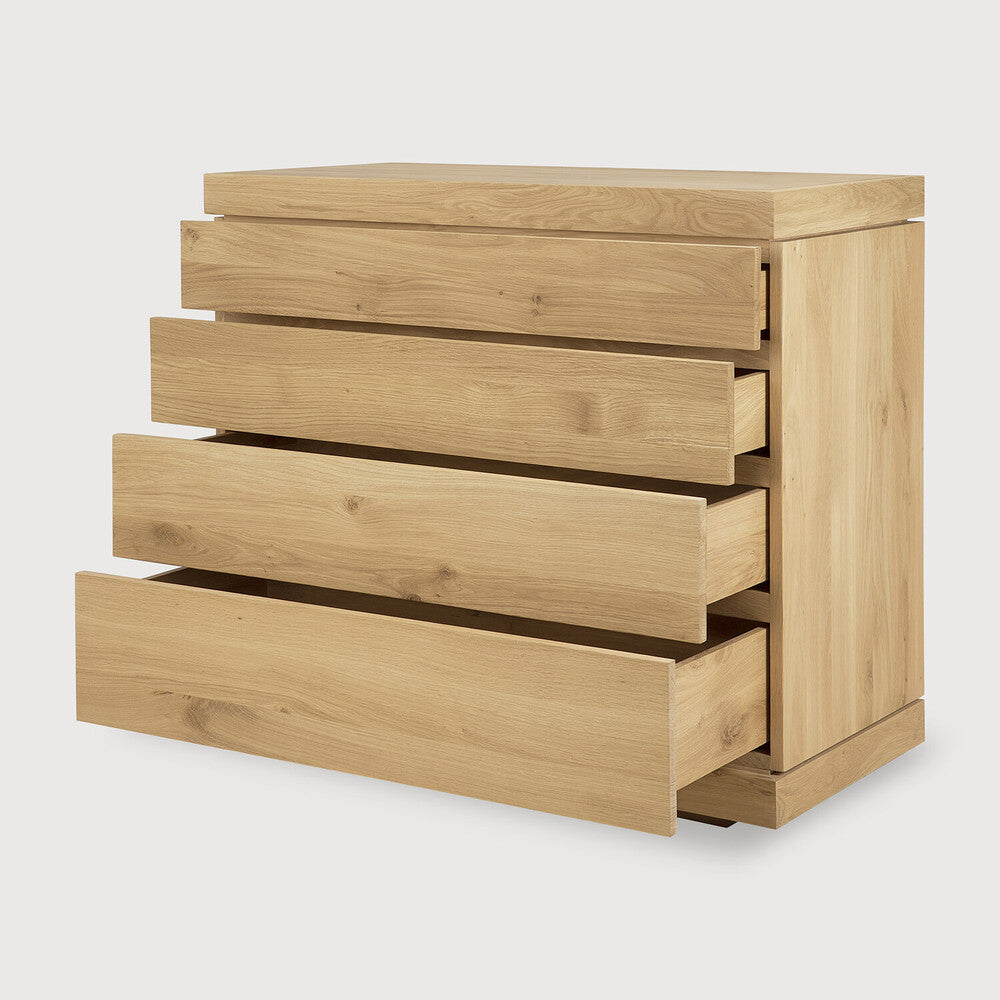 Featuring Burger Dresser Oak by Ethnicraft at Amethyst Home. Cascading natural wood patterns, a robust construction and ample storage space are the highlights of the Burger chest of drawers.
Dimentions: 20"d x 39.5"w x 35.5"h
Anti-tipping mechanism : YesFinish : OiledMain Material : OakSolid wood : Yes. Amethyst Home provides interior design, new home construction design consulting, vintage area rugs, and lighting in the Newport Beach metro area.