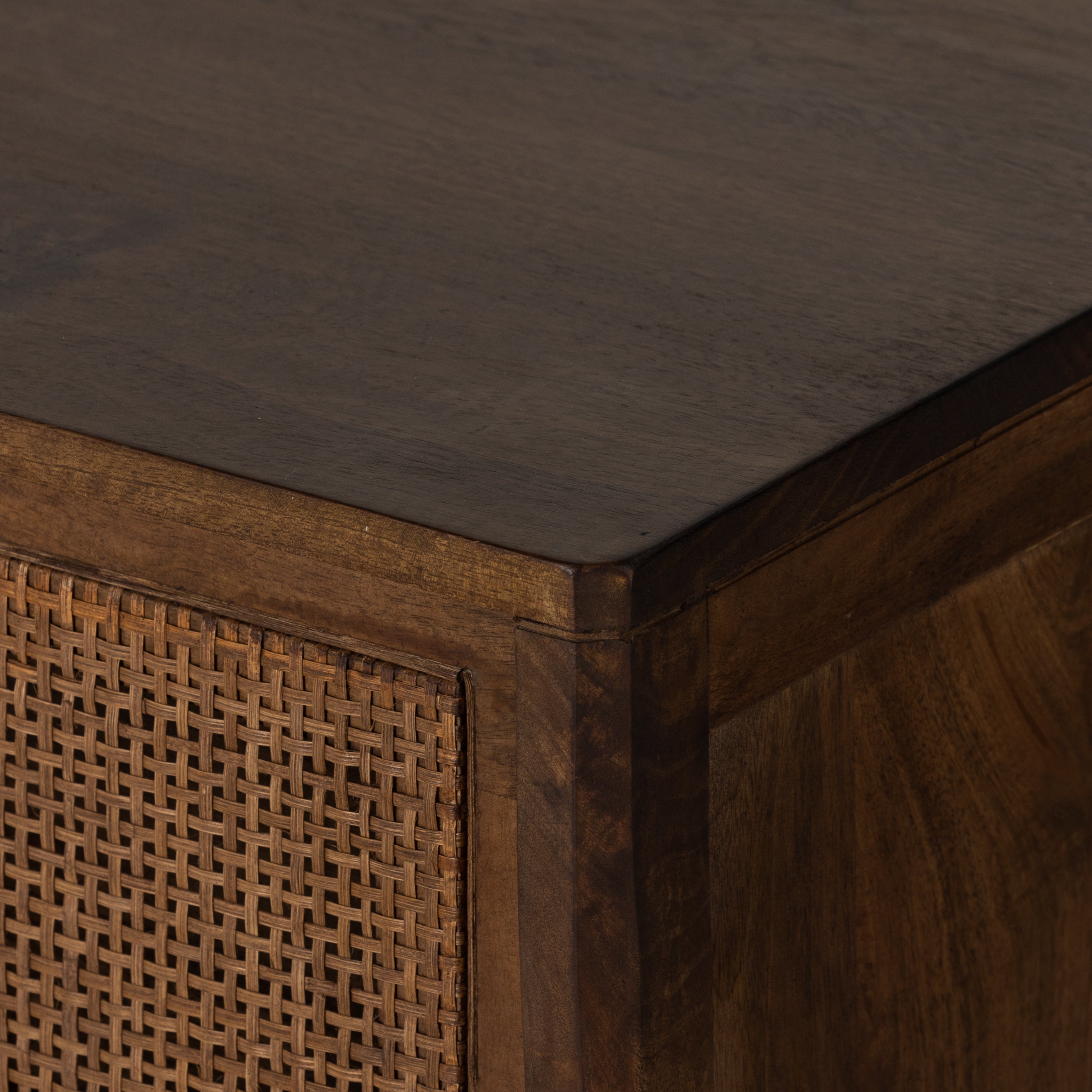 Featuring Sydney Brown Wash Drawer Dresser by Four Hands at Amethyst Home. Sydney Brown Wash Drawer Dresser encases six spacious drawers of woven cane, for a textural look with monochromatic vibes.
Size: 58"w x 17"d x 31.5"hWeight: 142 lbs. Amethyst Home provides interior design services, furniture, rugs, and lighting in the Miami metro area.