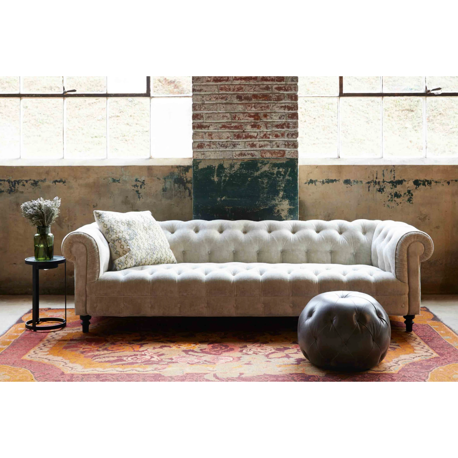 Featuring JD Brook 98" Sofa by Cisco Brothers at Amethyst Home. This Brook Sofa - John Derian by Cisco Home is traditional and inviting. A large, comfortable sofa to gather the whole family around for years to come.
Overall: 98"w x 38"d x 27"hSitting Space: 74"w x 26"dSeat Height: 17"hArm Height: 27"hWeight: 152lbsLeg: 7.75"h. Amethyst Home provides interior design, new home construction design consulting, vintage area rugs, and lighting in the Des Moines metro area.