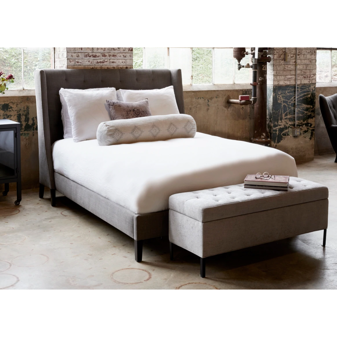 Featuring Jaxon Upholstered Chest by Cisco Brothers at Amethyst Home. We love the stylish storage this Jaxon Upholstered Chest by Cisco Home provides to families. The perfect piece to store your extra blankets, toys, or other household items!
Overall: 29"w 34"d 33"hSitting Space: 24"w x 20"dSeat Height: 20"hArm Height: 28"hWeight: 77 lbs. Amethyst Home provides interior design, new home construction design consulting, vintage area rugs, and lighting in the Alpharetta metro area.