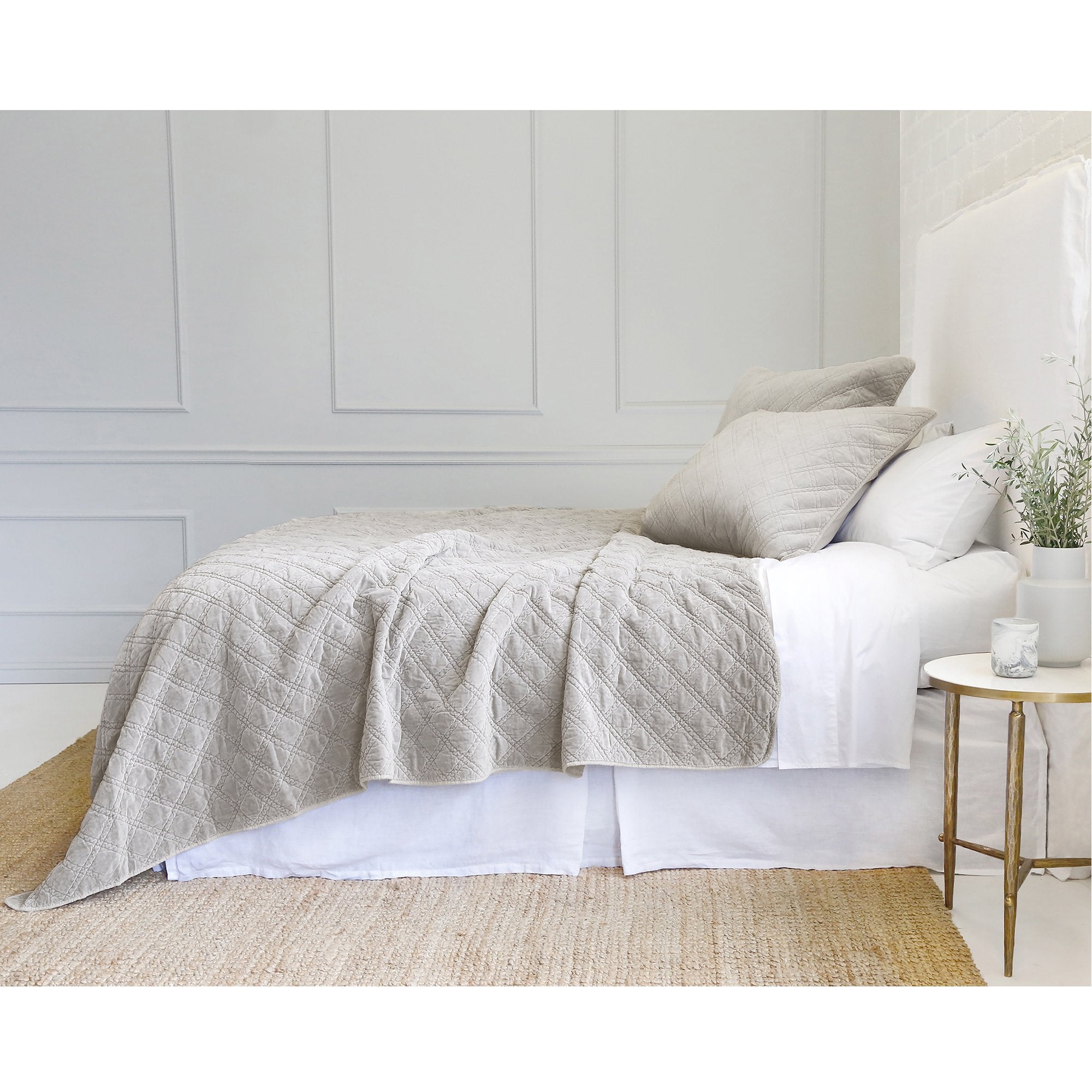 The Brussels Coverlet Bedding Taupe by Pom Pom at Home is a grand and sophisticated line that has a diamond quilted pattern on the front, made of 100% stone washed cotton velvet. Available in several soft, stone washed colors. 100% cotton velvet Machine wash cold; tumble dry low; warm iron as needed Do not bleach