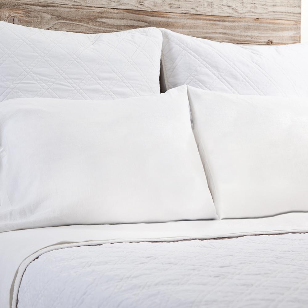 The Brussels Coverlet Bedding White by Pom Pom at Home is a grand and sophisticated line that has a diamond quilted pattern on the front, made of 100% stone washed cotton velvet. Available in several soft, stone washed colors. 100% cotton velvet Machine wash cold; tumble dry low; warm iron as needed Do not bleach