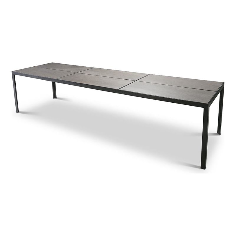 Made to order in Verellen's North Carolina atelier, the Bruges Coffee Table is the epitome of simple and sophisticated living. A timeless piece to add to your living room or other lounge area.   24" Round: 24"d x 15"h 30" Round: 30"d x 115"h 36" Round: 36"d x 15" h