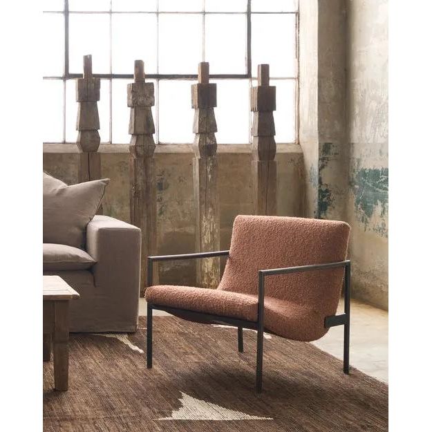 Grade : N Amethyst Home provides interior design, new home construction design consulting, vintage area rugs, and lighting in the Austin metro area.