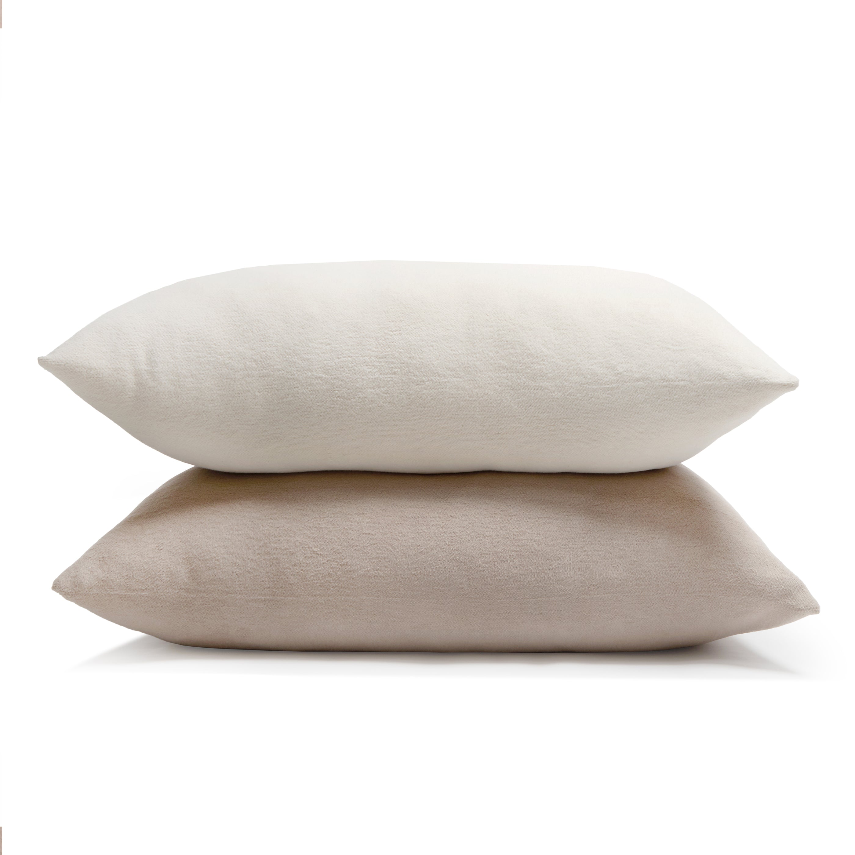 <p>Practical luxury does exist. The magic of Billie lies in our combed cotton, sourced in Portugal. The feel is the coziest of cashmeres, while the care is all cotton: machine wash-and-dry these pieces without fear.Our beloved oversized pillow, now in the softest Billie plush. Perfect for reading in bed, coffee in bed, and overall decadence.<br><br>- Made of 100% cotton.
- Insert included. Amethyst Home provides interior design, new construction, custom furniture, and area rugs in the Nashville metro area