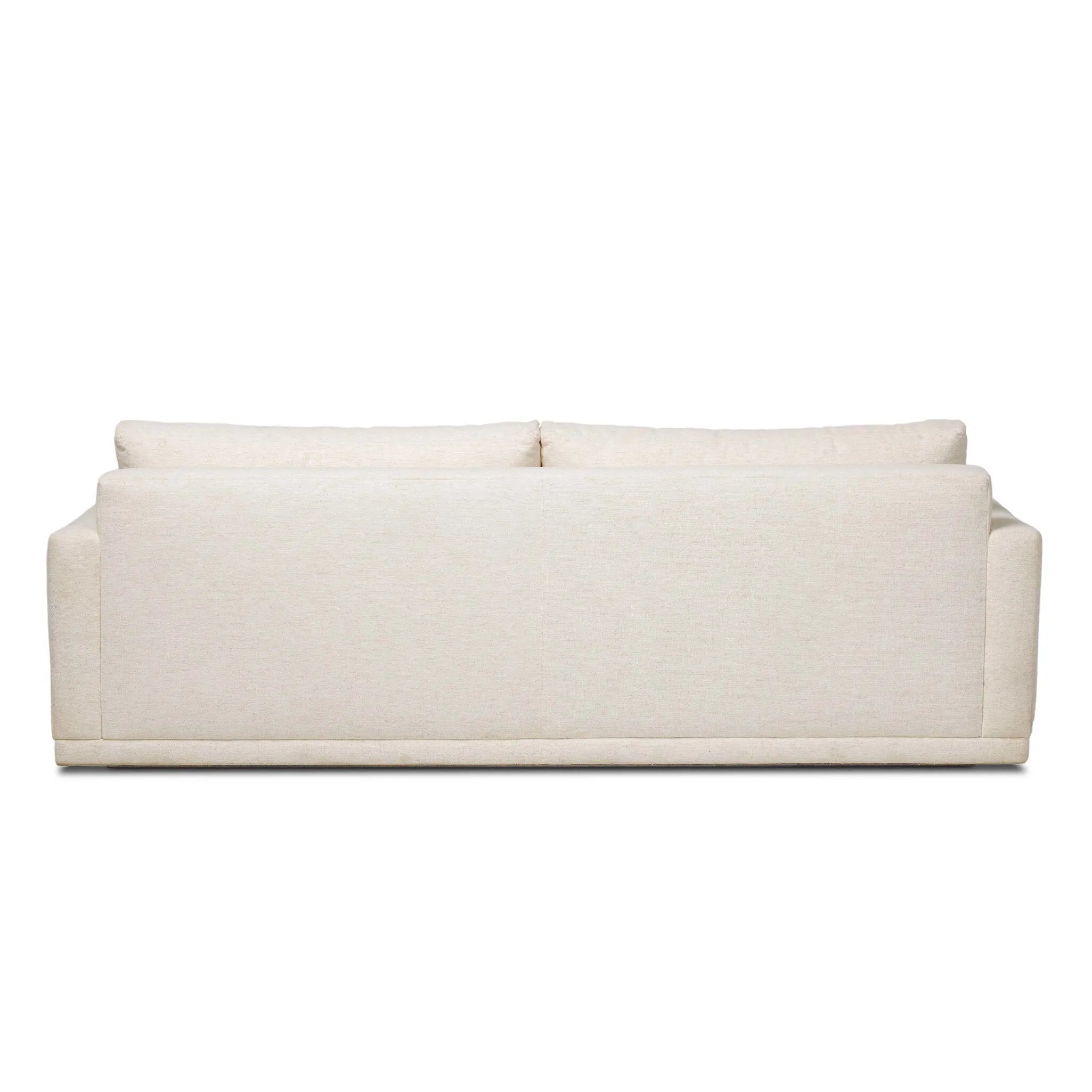 As lovers of natural design at Amethyst, we love the designer inspired Jennings Sofa - 85". This item pairs well with other brands such as Loloi Rugs and is perfect for coastal homes Amethyst Home provides interior design, new home construction design consulting, vintage area rugs, and lighting in the Monterey metro area.