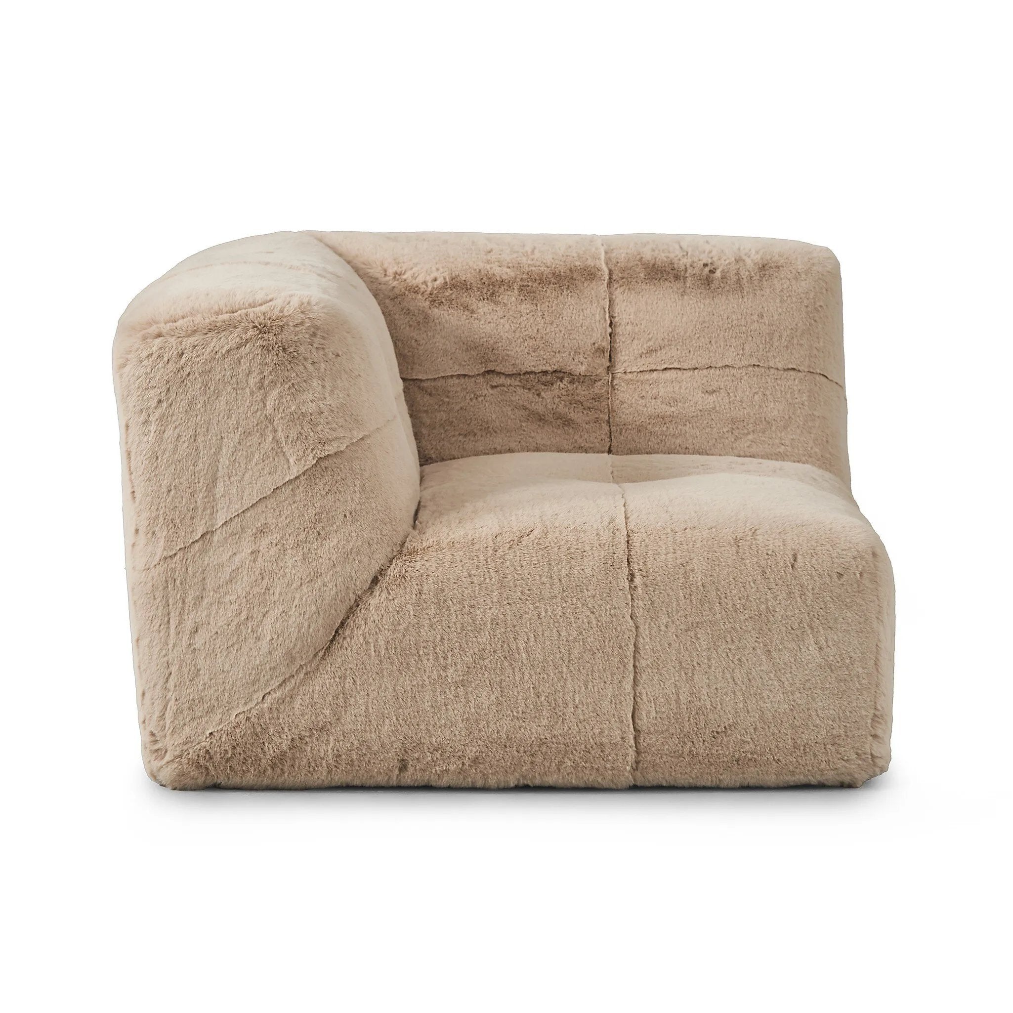 This thoughtfully designed modular corner piece creates endless ways to expand your sofa or sectional. With soft cushioning, S-spring suspension and a plush feel that’s luxurious to sink into, it combines comfort and adaptability for a setup that’s perfectly yours. Corner piece to matching sectional Amethyst Home provides interior design, new home construction design consulting, vintage area rugs, and lighting in the Omaha metro area.