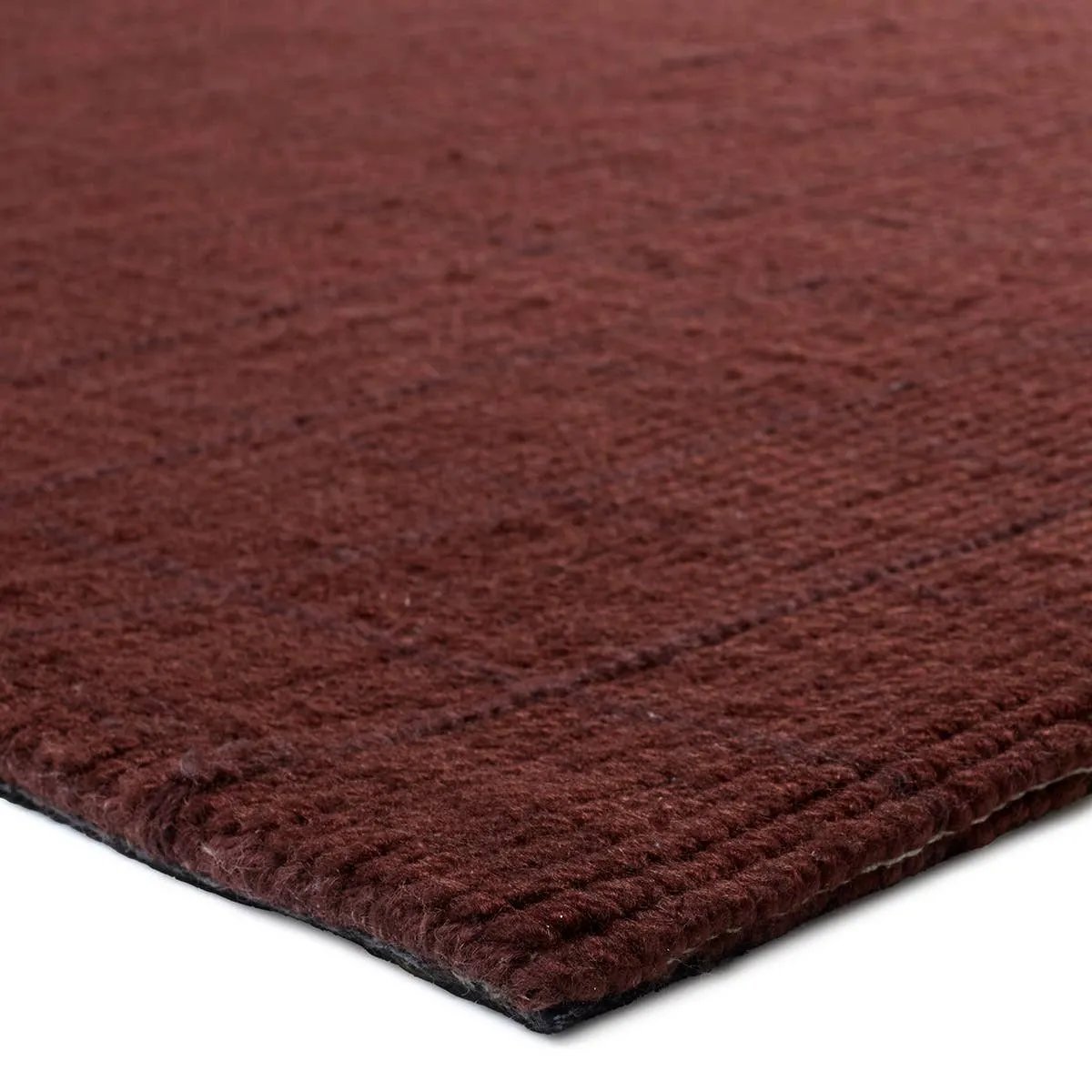 Elegant and casual in the same moment, the Oxford Club by Barclay Butera introduces handwoven accents to an array of spaces. These versatile rugs complement a range of palettes and styles, perfectly paired for both modern and traditional interiors. Amethyst Home provides interior design, new home construction design consulting, vintage area rugs, and lighting in the Austin metro area.