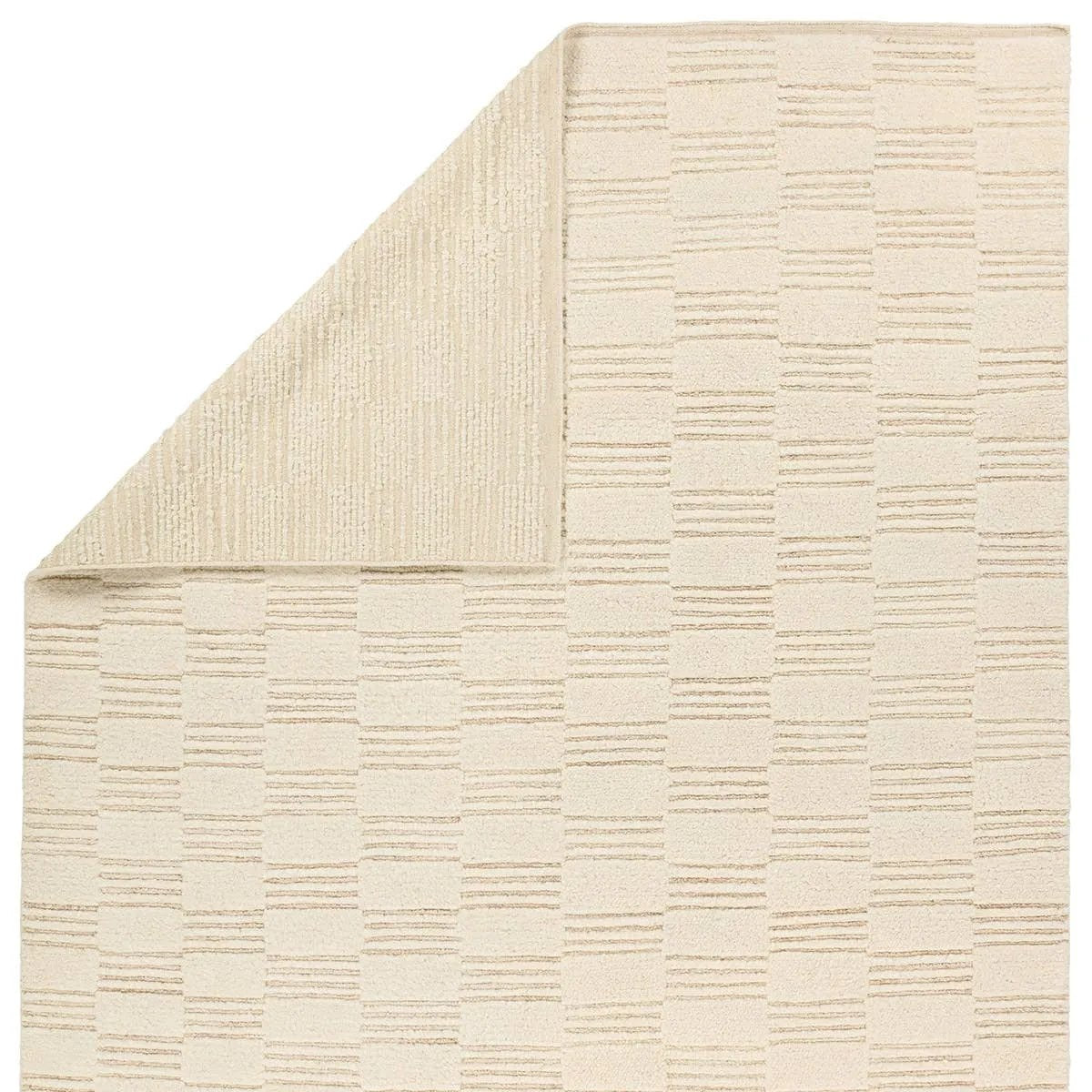 A contemporary twist on traditional Afghani hand-knotted textiles. The Keoka is crafted entirely from wool, featuring a ribbed construction that accentuates its dynamic checkerboard pattern with unique linear details. Complete with a dhurrie border, the Totto design adds a touch of global flair while remaining kid- and pet-friendly.Hand Knotte Amethyst Home provides interior design, new home construction design consulting, vintage area rugs, and lighting in the Newport Beach metro area.