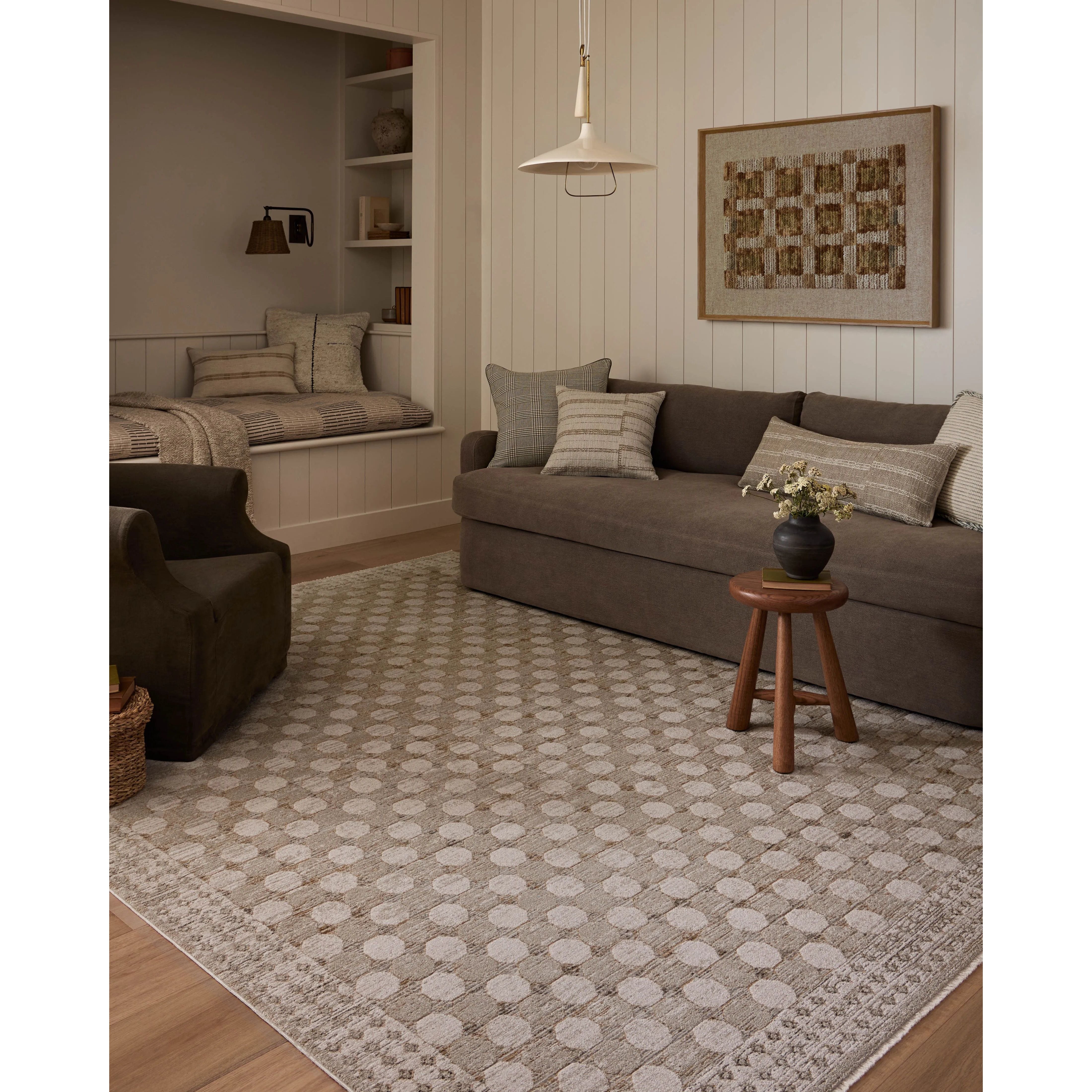 The Cali Collection by Amber Lewis x Loloi is a light-toned area rug with a casual geometric pattern that lends a neutral pattern to any space. Cali is power-loomed of polyester in Turkey for easy-to-clean, no-shed durability in high-traffic areas. This collection is also OEKO-TEX certified, ensuring its materials do not contain harmful substances. Amethyst Home provides interior design, new home construction design consulting, vintage area rugs, and lighting in the Laguna Beach metro area.