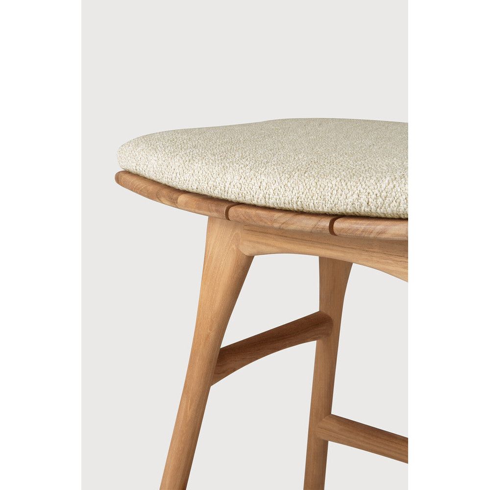 Featuring Osso Natural Teak Outdoor Stool by Ethnicraft at Amethyst Home. The beauty of balance and symmetry found in nature has inspired the Osso collection. This solid teak stool takes quality and comfortable seating design outdoors. Use with or without seat cushion.Weight : 9 lb Dimensions: 13 in W x 20 in L x 20.5 in HBrushed : NoCollection : OssoFloor Protector : YesMain Materia. Amethyst Home provides interior design, new construction, custom furniture, and area rugs in the Dallas metro area