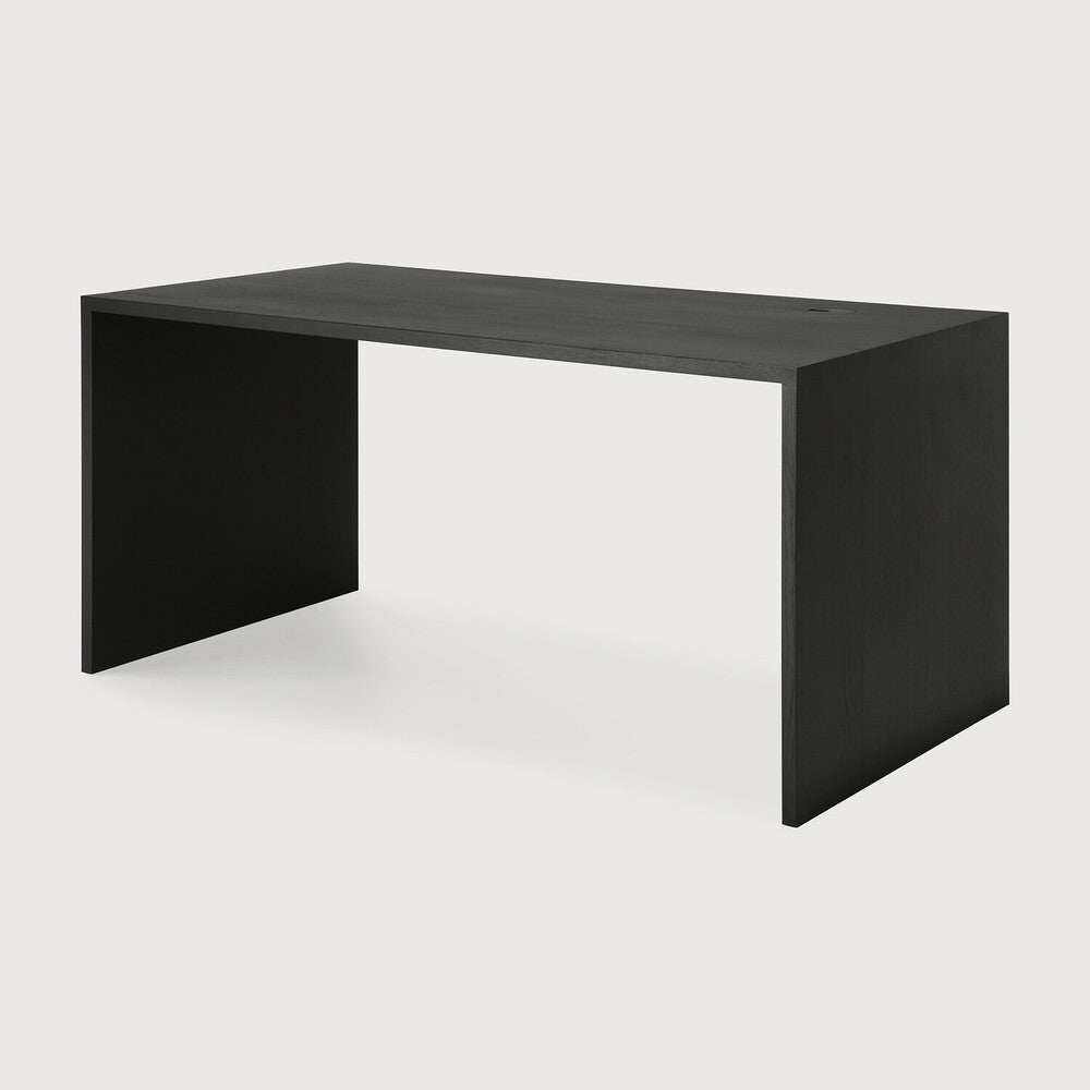 Featuring U Desk Oak Black by Ethnicraft at Amethyst Home. Solid and dependable, the U desk brings a sturdy simplicity to an office space with a touch of elegance. The simplicity of the design allows for plenty of room to spur creativity and personalization.Brushed : NoCollection : UColour : BlackFinish : VarnishedFloor Protector : YesMain Material : OakMax weight : 105 kgShape :. Amethyst Home provides interior design, new construction, custom furniture, and area rugs in the Alpharetta metro area