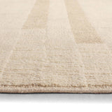 Caledonia In The Distance Ivory / White Rug