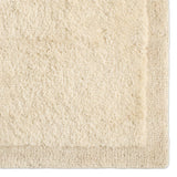 Sarra Solum Ivory / White Rug