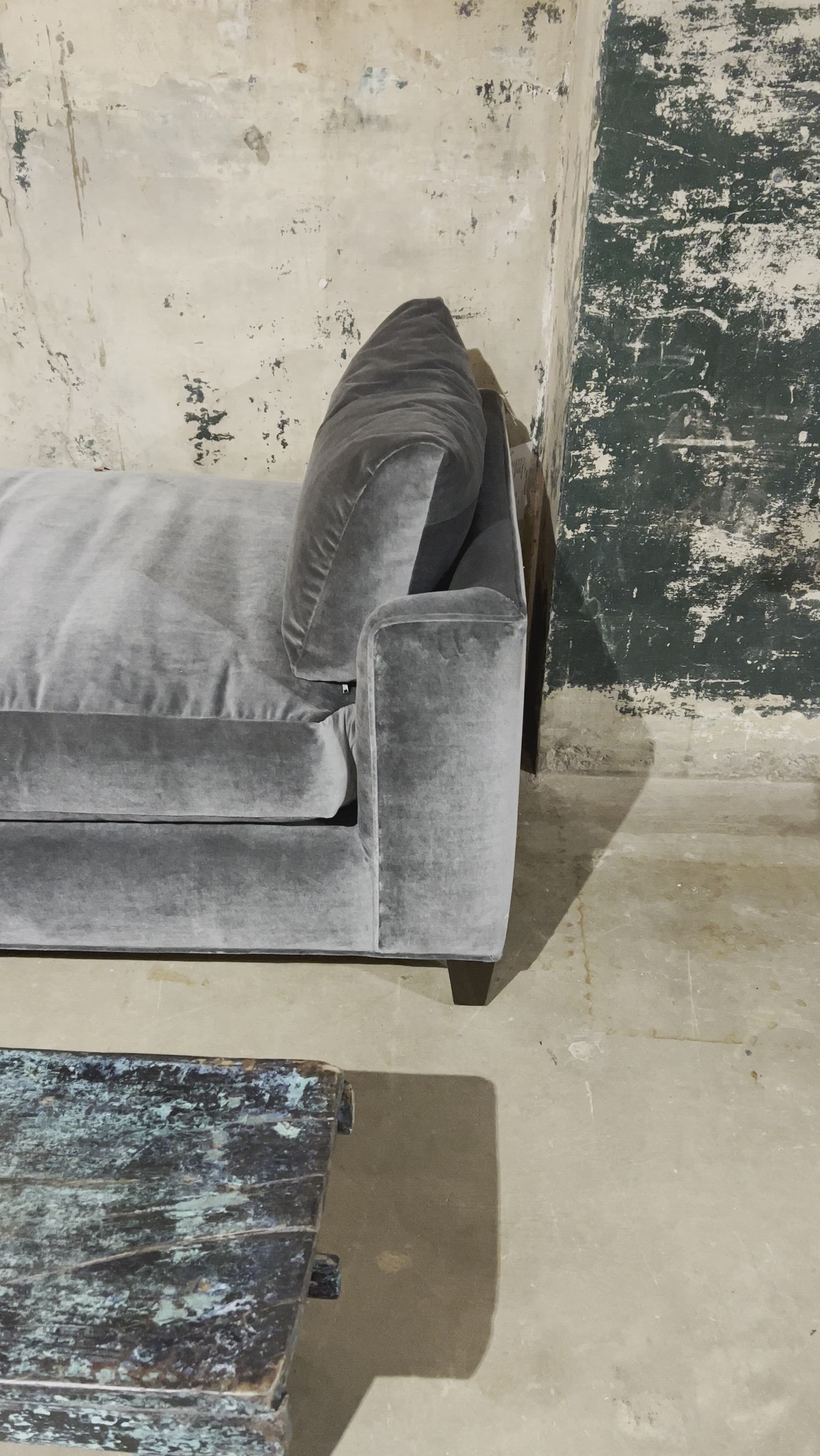 The Cisco Brothers Gunner Daybed 72" is designed and constructed in Los Angeles. The clean lines and comfy seat make this the perfect daybed to have in your office, lounge area, or other area of your home. Amethyst Home provides interior design, new home construction design consulting, vintage area rugs, and lighting in the Scottsdale metro area.