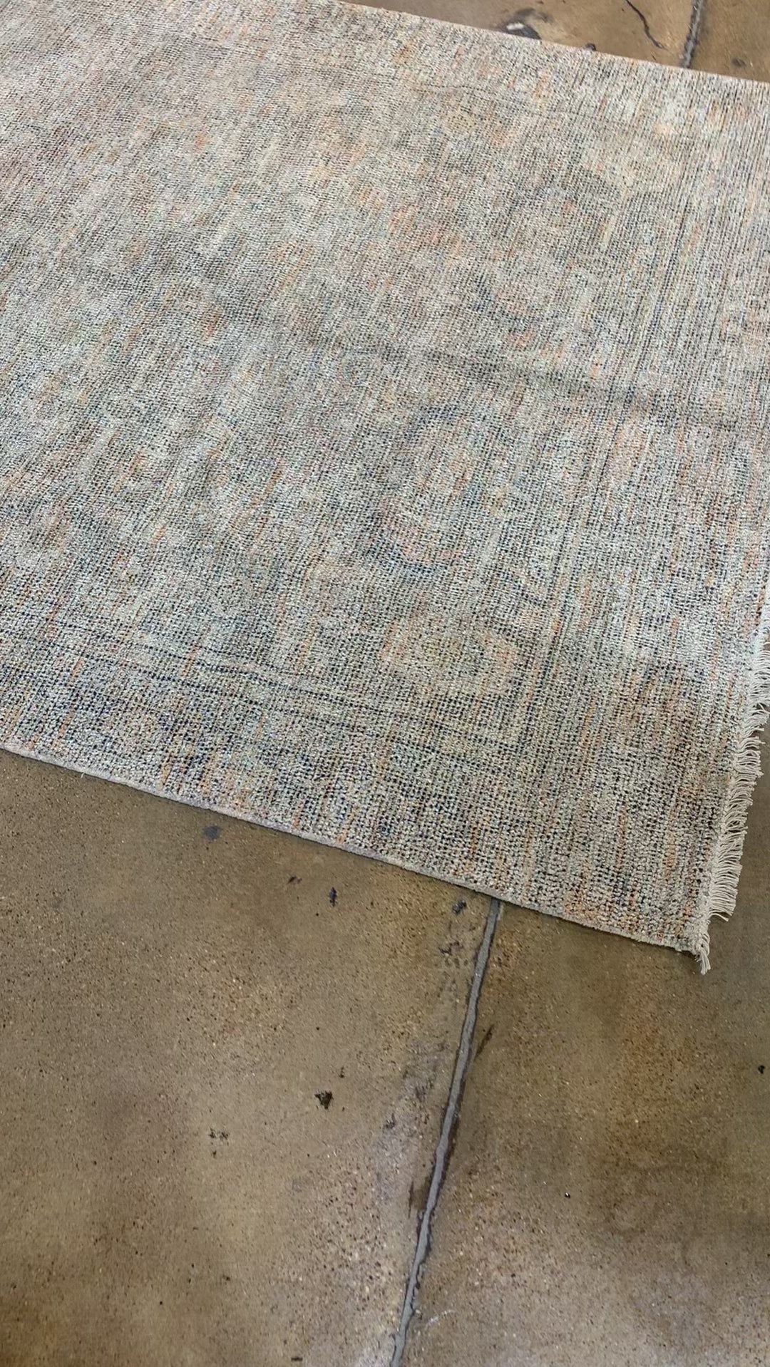 Hand-woven by skilled artisans, the Priya Olive / Graphite Area Rug from Loloi offers beautiful tonal designs accentuated by a carefully curated color palette. Delicate yet strong, Priya is an instant classic made for today's home.  Hand Woven 51% Cotton | 29% Polyester | 12% Viscose | 8% Wool PRY-03 Olive/Graphite Colors: Brown, Gold, Ivory, Blue