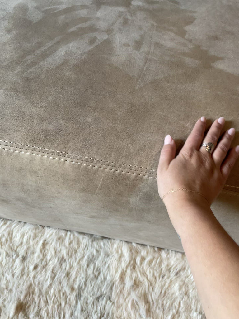 Adrian ottoman in Leather Burnham - Parchment