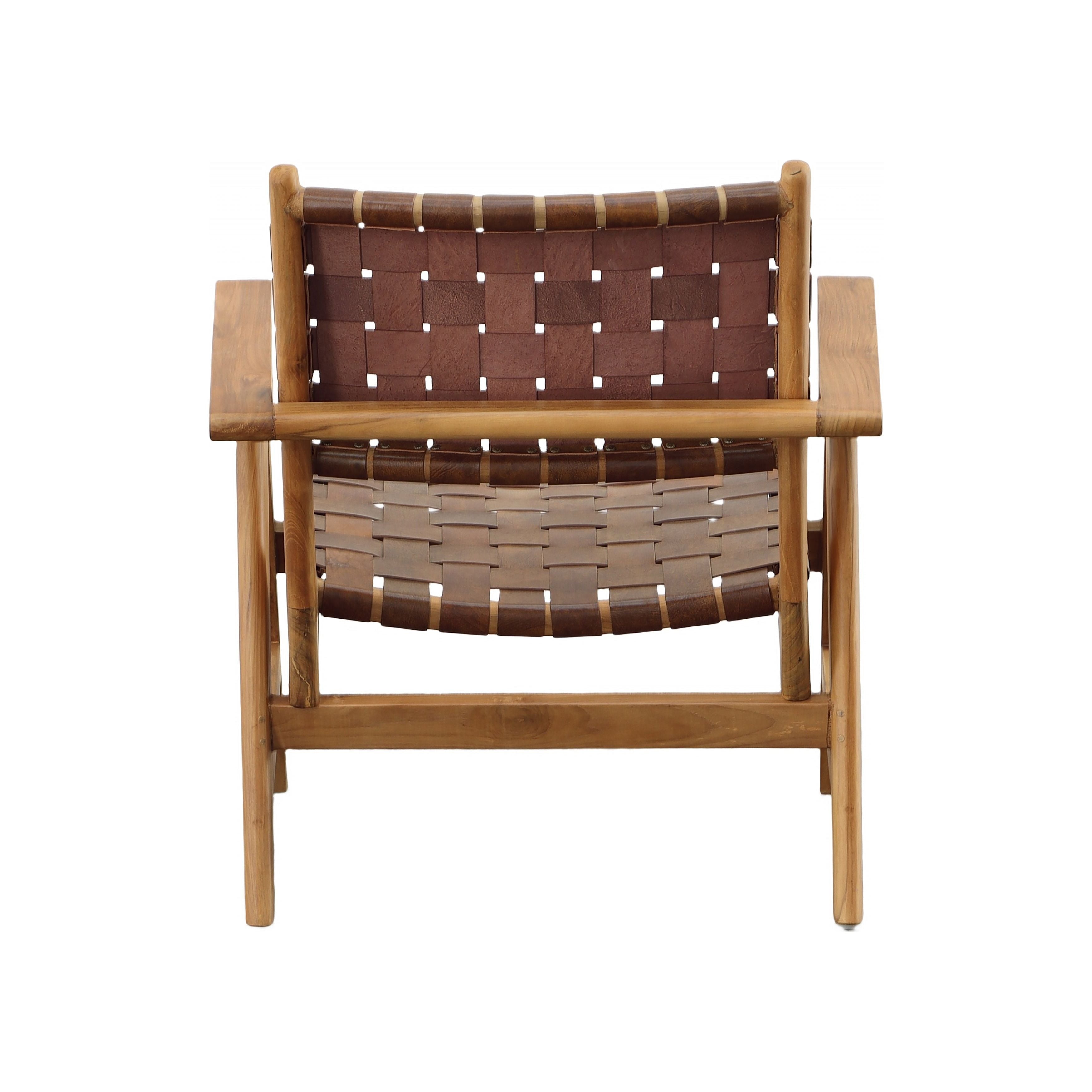 Featuring Sutri Occasional Chair by Dovetail at Amethyst Home. Warm cappuccino leather with comfortable wooden arms - the Sutri chair is an Amethyst fave!  We love the way it looks from the back.
Depth : 28 inFinish : Natural Finish with Brown LeatherHeight : 31 inMaterial : Teak Wood and Full Grain LeatherSeat_depth : 25 inWeight : 29 lbsWidth : 31 in. Amethyst Home provides interior design, new home construction design consulting, vintage area rugs, and lighting in the Omaha metro area.