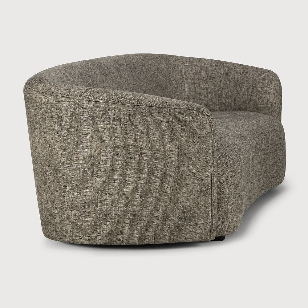 The natural fabric is woven exclusively for Ethnicraft in Belgium. Its coating repels stains, preventing small accidents of life. Available in “ash”, these sophisticated yet simple colors will fit perfectly an urban apartment as well as a country house. To complete the look, mix it with our cushion and throw collection. Amethyst Home provides interior design services, furniture, rugs, and lighting in the Miami metro area.