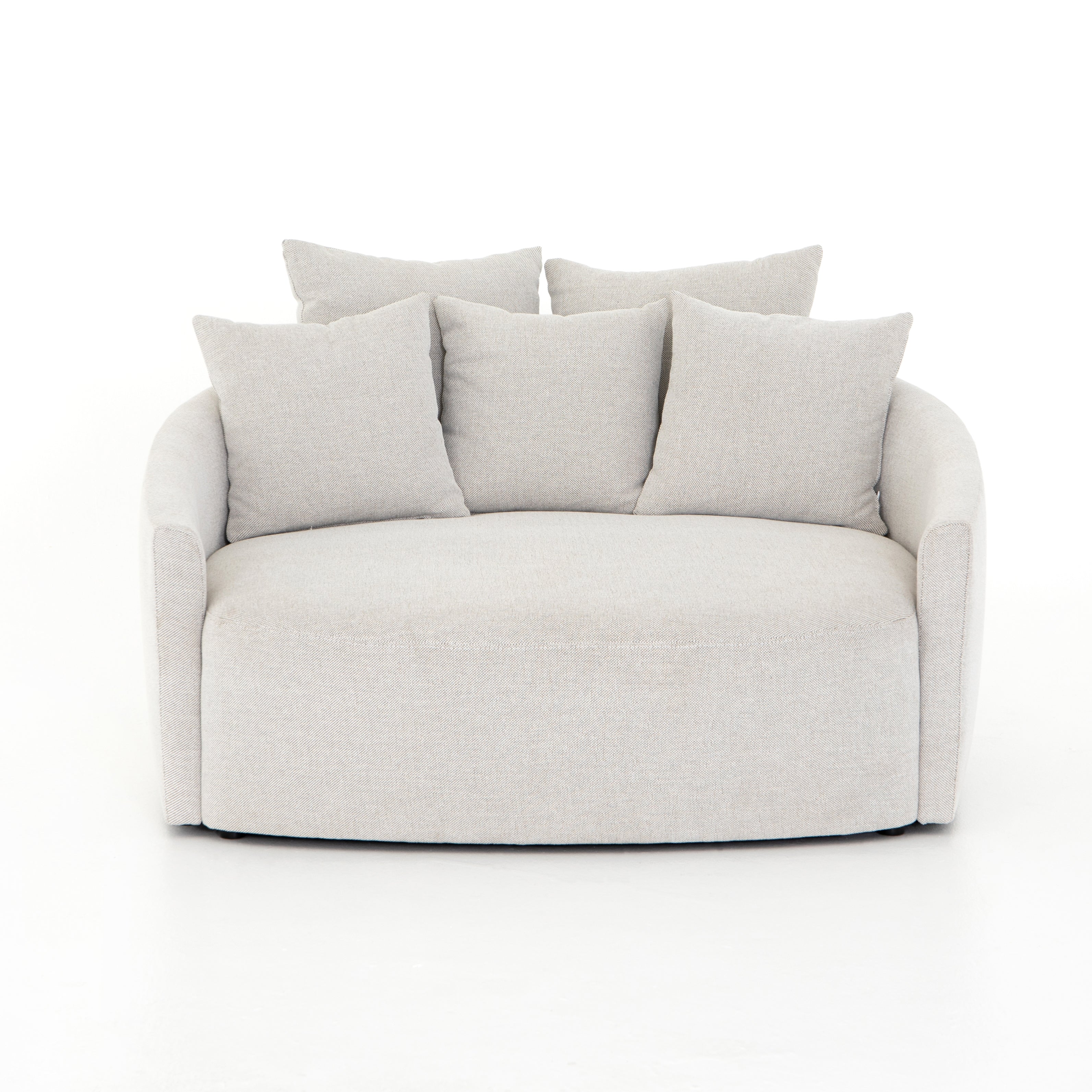 Roomy style. Off-white high-performance fabric covers a dramatic U shape for a spacious, sink-in sit. Throw pillows present an added touch of comfort to this sensibly styled media lounger, perfect for movie nights. Amethyst Home provides interior design, new home construction design consulting, vintage area rugs, and lighting in the Des Moines metro area.