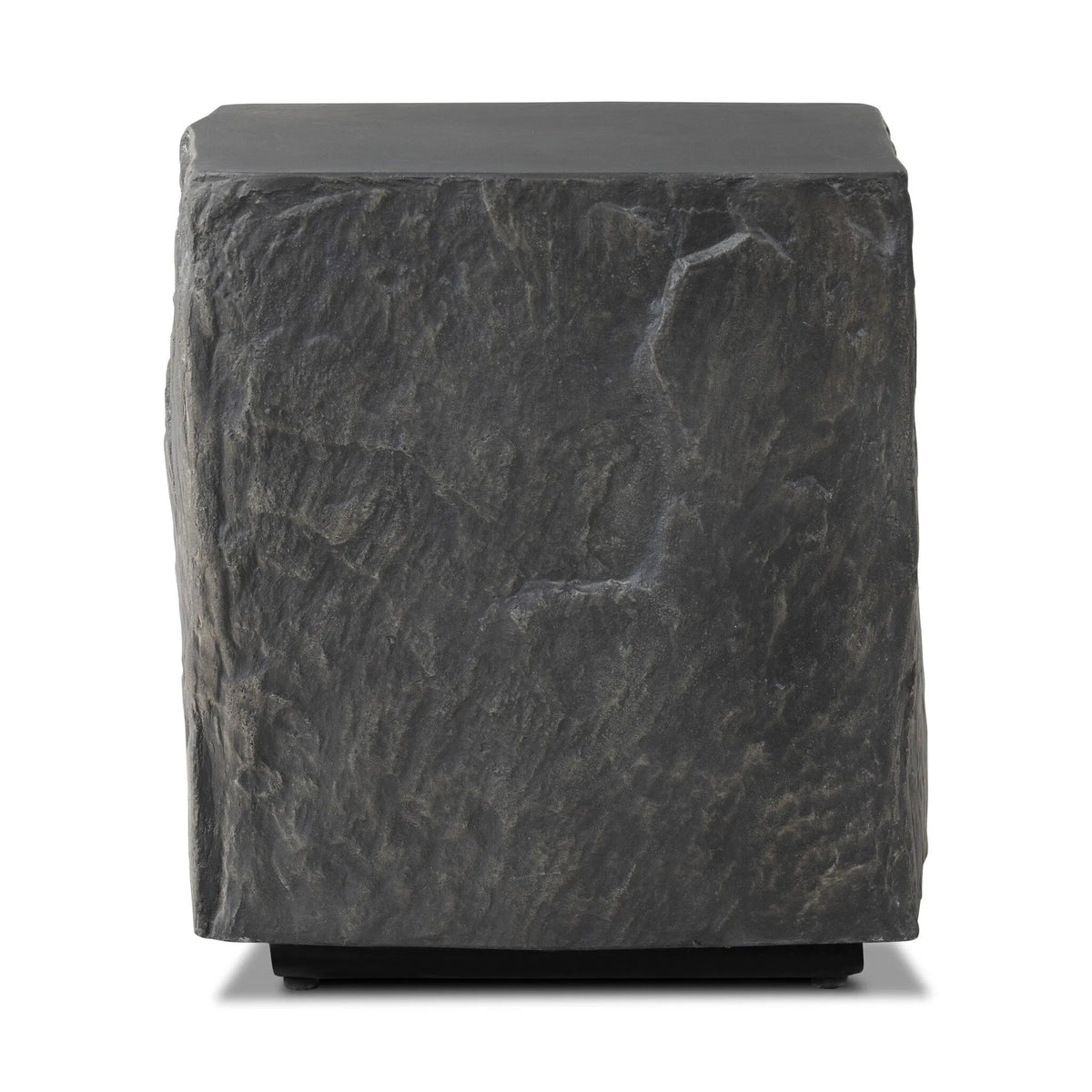 Lucius Smooth Black Concrete End Table | shipping 11/04/2025