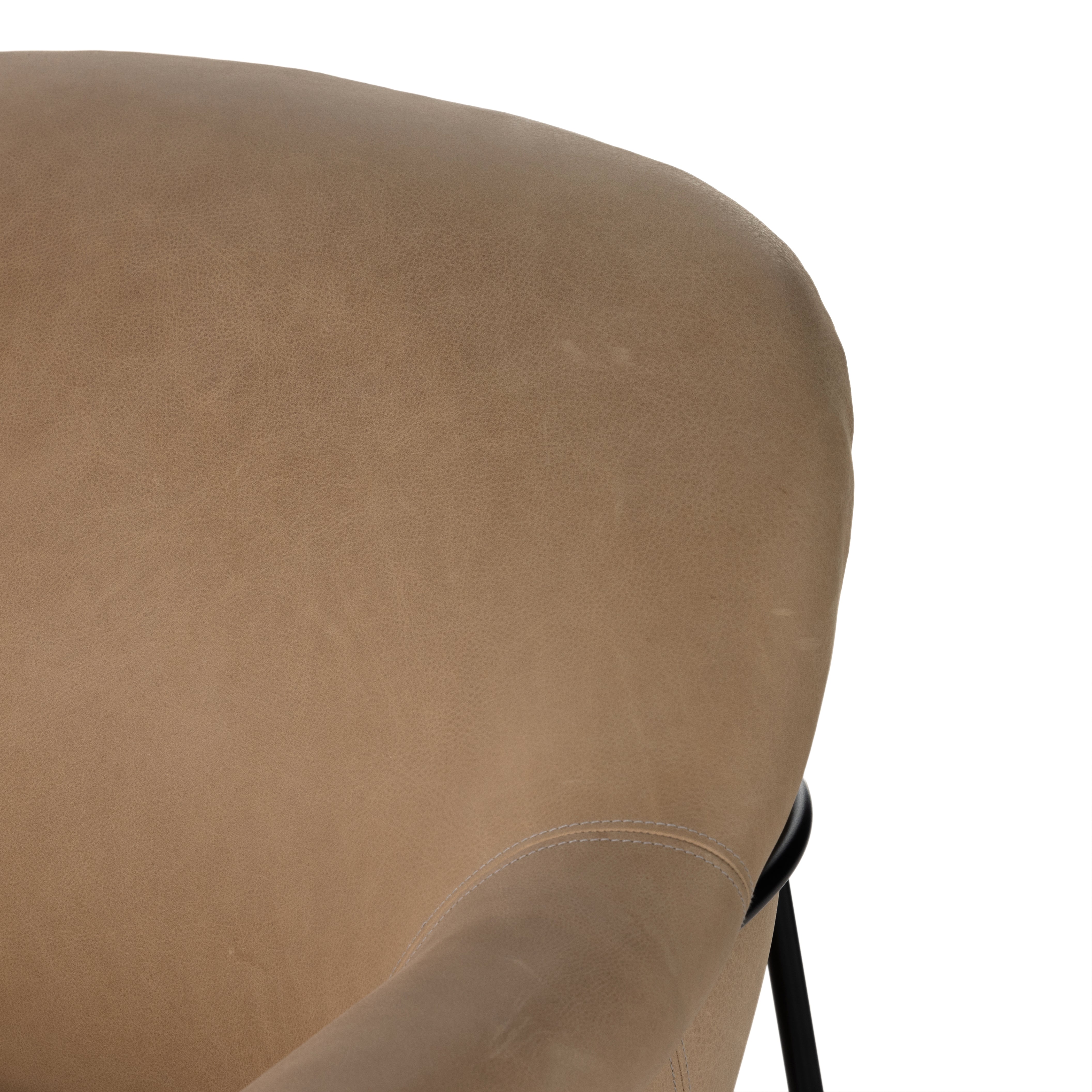 Featuring Suerte Chair - Palermo Nude by Four Hands at Amethyst Home. With a curvy silhouette and classic rolled arms, thick-cut leather lends a fresh feel to vintage-inspired accent seating, with an airy iron cradle base for a beautiful balance of scale.
Collection: FarrowColors: Palermo Nude ,Matte EbonyMaterials: Top Grain Leather ,IronOverall Dimensions: 35"W x 33.50"L x 31"H We. Amethyst Home provides interior design, new construction, custom furniture, and area rugs in the Austin metro area.