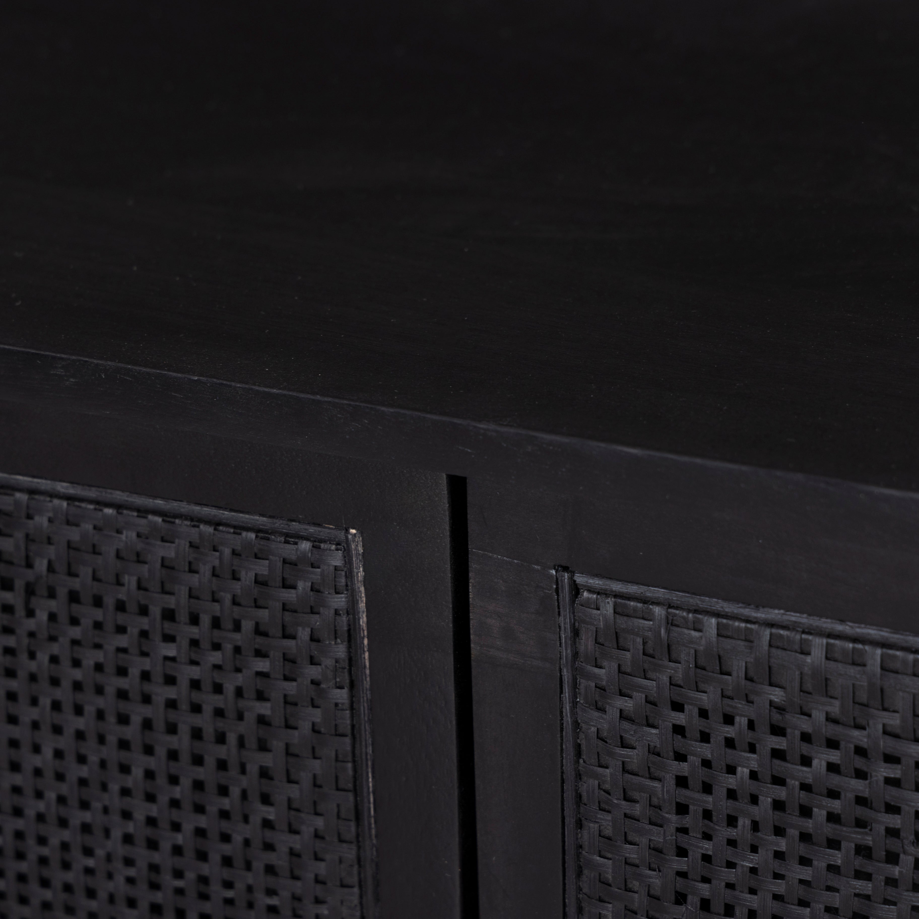 Featuring Sydney Black Wash 6 Drawer Dresser by Four Hands at Amethyst Home. Introduce timeless style to your bedroom with the Sydney Black Wash 6 Drawer Dresser. With six spacious drawers, this dresser offers plenty of storage for clothes, linens, and more. Crafted from sturdy wood, it's sure to be a lasting addition to any decor.Overall Dimensions: 58"W x 17"L x 31.50"H
Colle. Amethyst Home provides interior design, new construction, custom furniture, and area rugs in the Kansas City metro area.