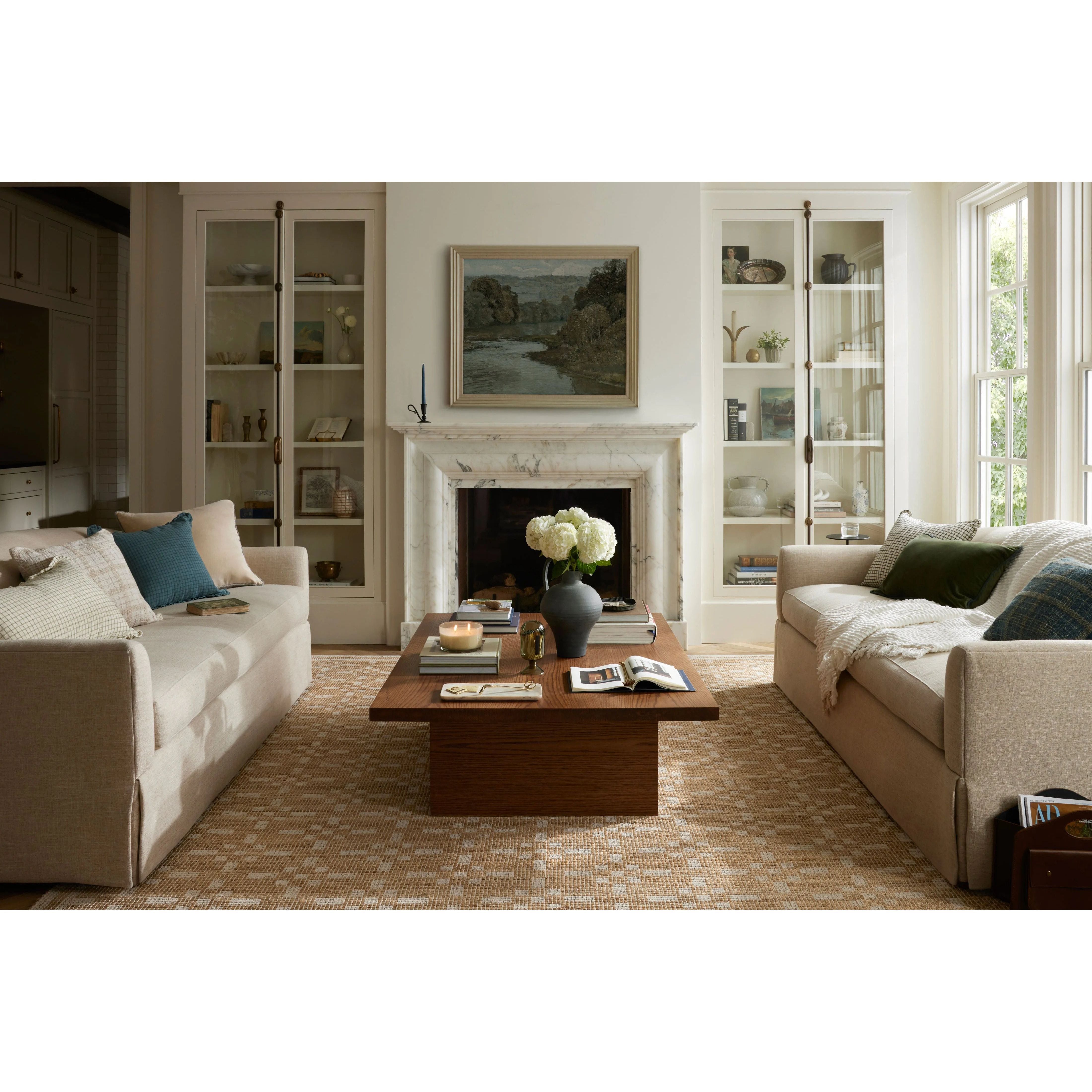 Hand Wove Amethyst Home provides interior design, new home construction design consulting, vintage area rugs, and lighting in the San Diego metro area.