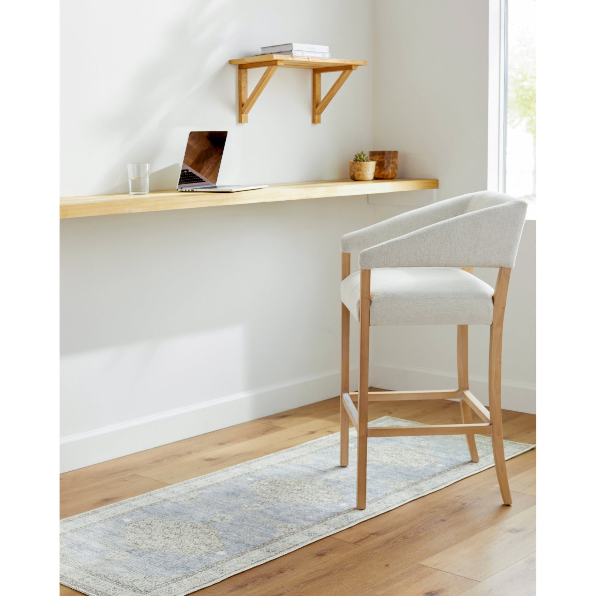 100% Polyester Amethyst Home provides interior design, new home construction design consulting, vintage area rugs, and lighting in the Nashville metro area.