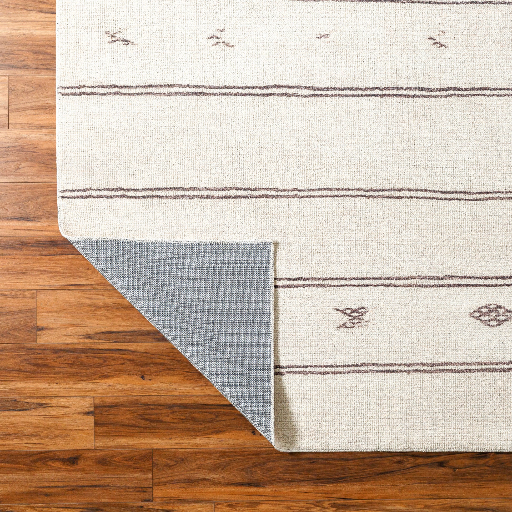 100% Polyester Amethyst Home provides interior design, new home construction design consulting, vintage area rugs, and lighting in the Los Angeles metro area.