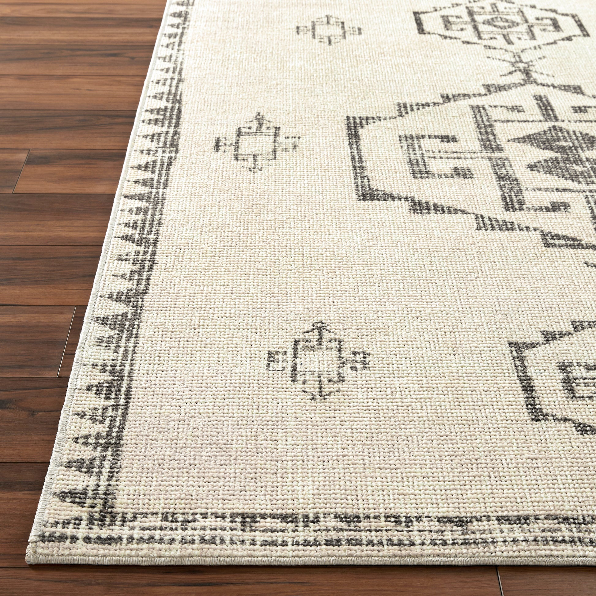 100% Polyester Amethyst Home provides interior design, new home construction design consulting, vintage area rugs, and lighting in the Washington metro area.