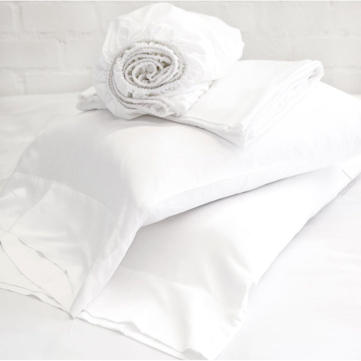 Bamboo White Sheet Set