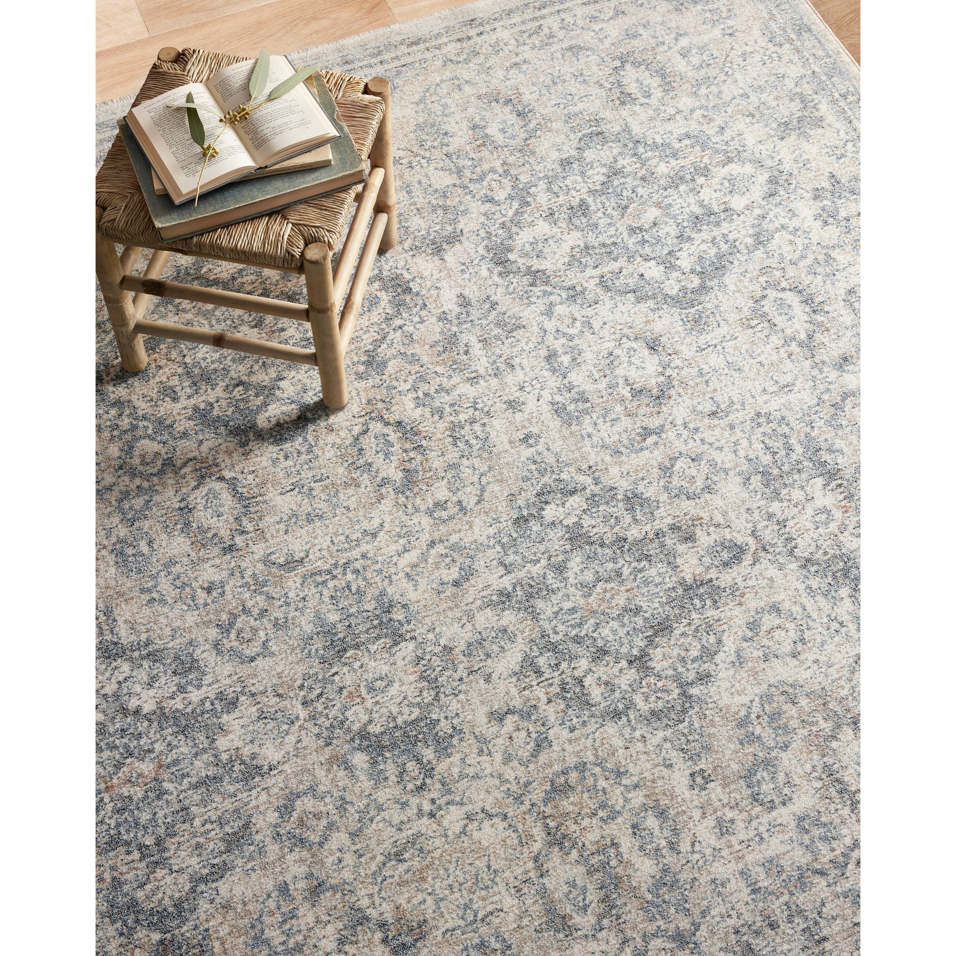Stain-resistant, fade-resistant, and long-lasting, the Zuma Collection for Amber Lewis x Loloi features a soft pile in a serene grey, blue and ivory palette. Zuma also carries the Okeo-Tex® label, ensuring the rug's materials do not contain harmful substances. Power Loomed 100% Polyester Pile ZUM-06 AL Pebble / Stone