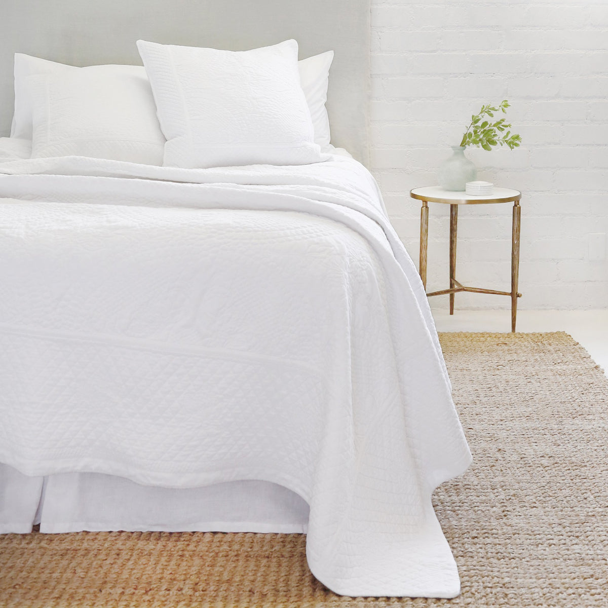 Marseille Coverlet Bedding - White